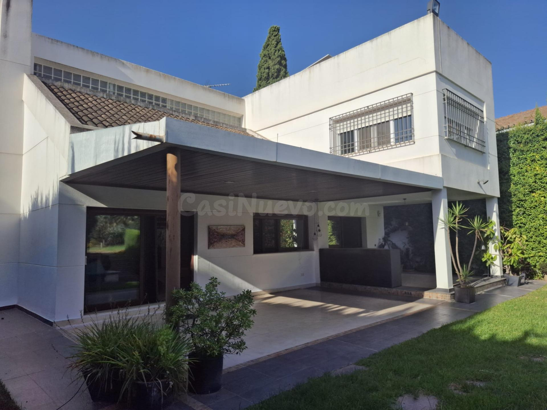 ESPECTACULAR CHALET EN EL BRILLANTE CON APARTAMENTO U OFICINA INDEPENDIENTE!!!