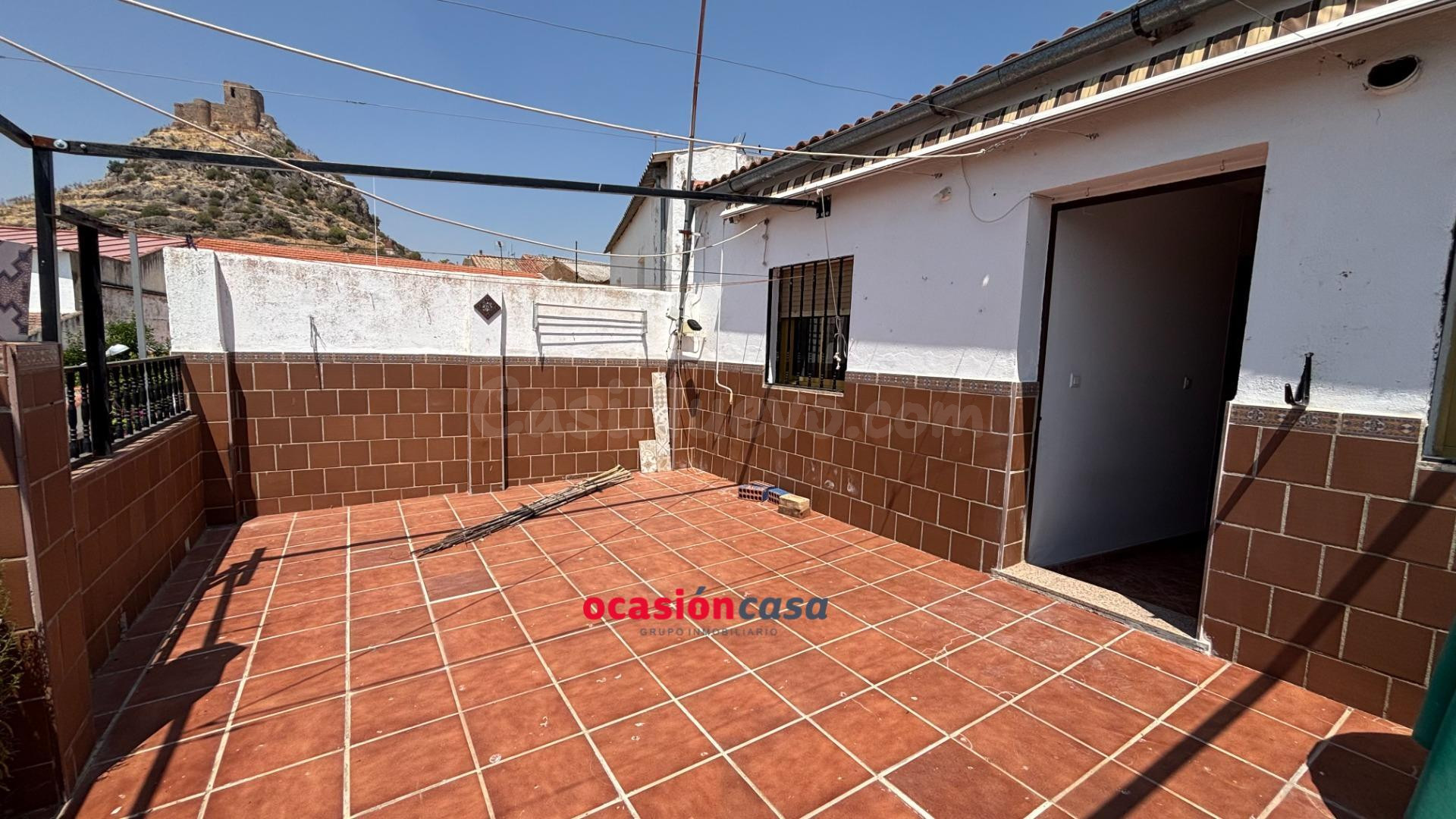 CASA Y PISO INDEPENDIENTES CON TEJADO NUEVO - foto 2