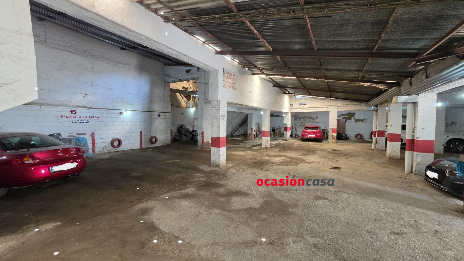 NAVE CON PLAZAS DE GARAJE A LA VENTA - foto 2