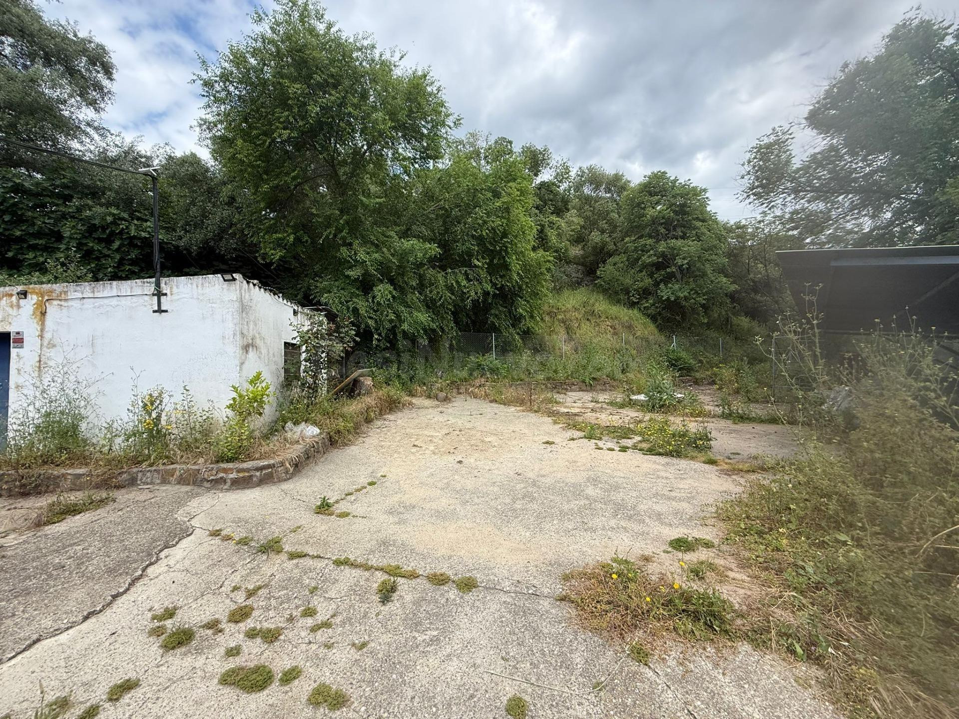 Parcela de terreno con casa y nave junto a El puente Mocho(A - foto 2