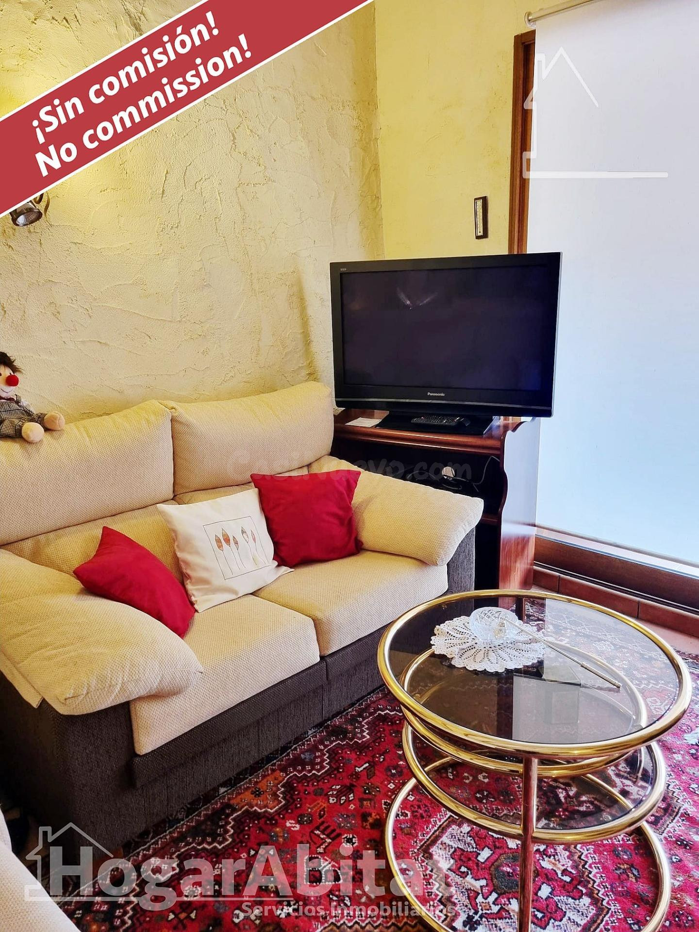 ¡ZONA DEL AYUNTAMIENTO! CASA AMPLIA Y REFORMADA CON PISCINA  - foto 2
