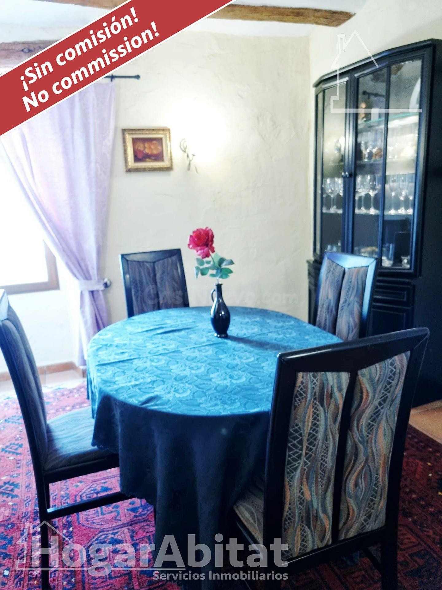 ¡ZONA DEL AYUNTAMIENTO! CASA AMPLIA Y REFORMADA CON PISCINA  - foto 3