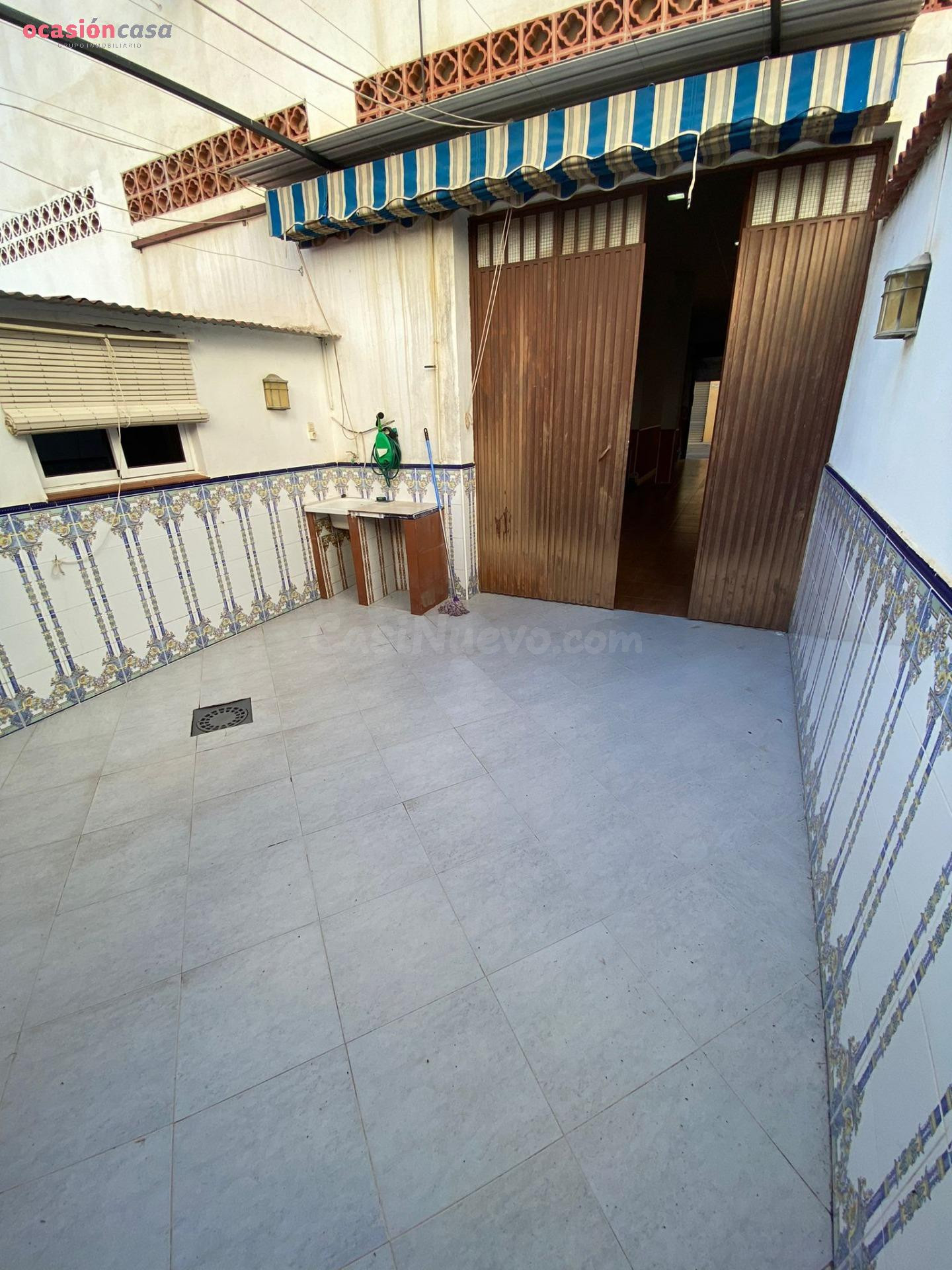 Local comercial 74m² en venta - Barrio del Naranjo