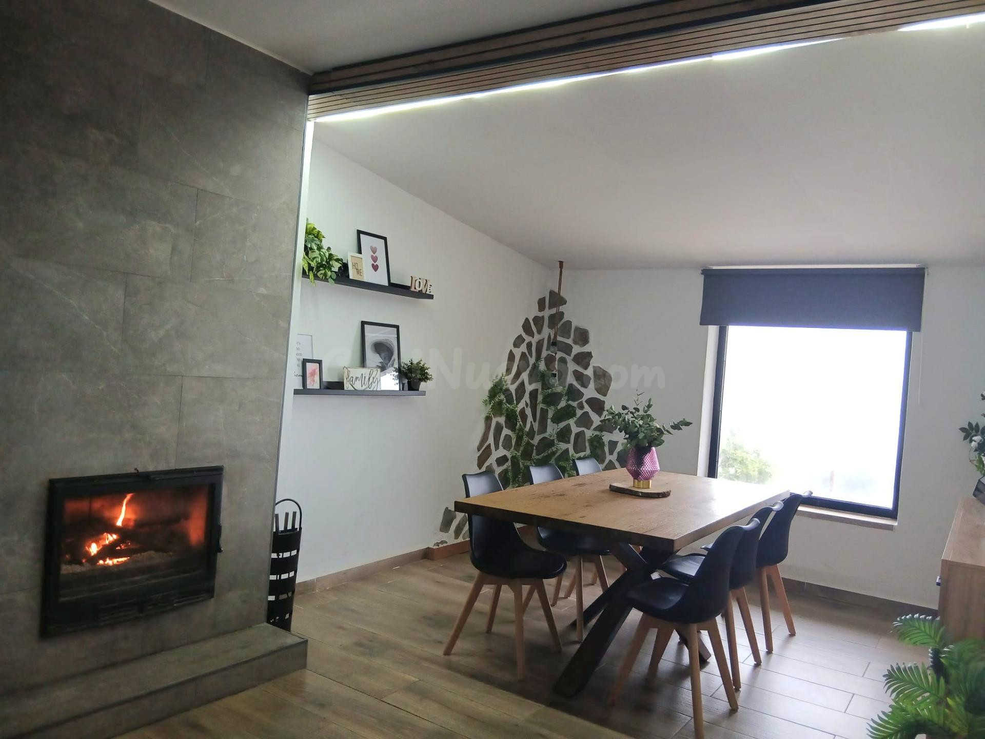 Preciosa casa con piscina en Urbanización El Sol / Hipotecable