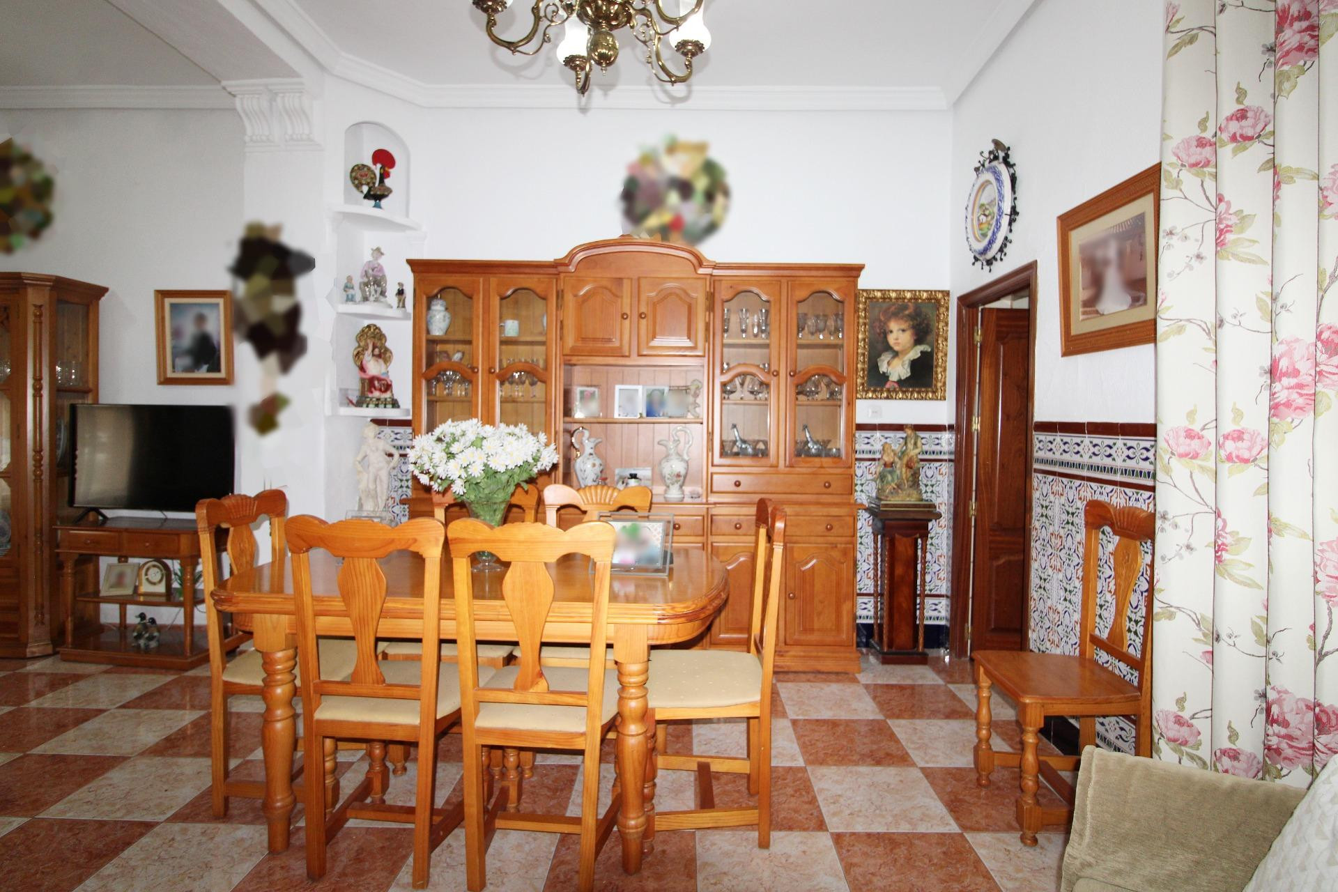 Gran casa con muchas posibilidades en Villarrubia | Preparad - foto 4