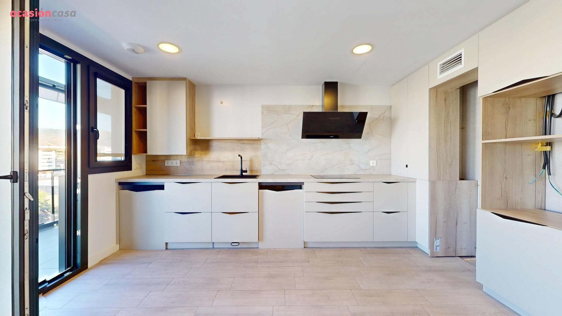 Espectacular Piso Nuevo en Residencial Qurtuba, Hipercor - foto 3