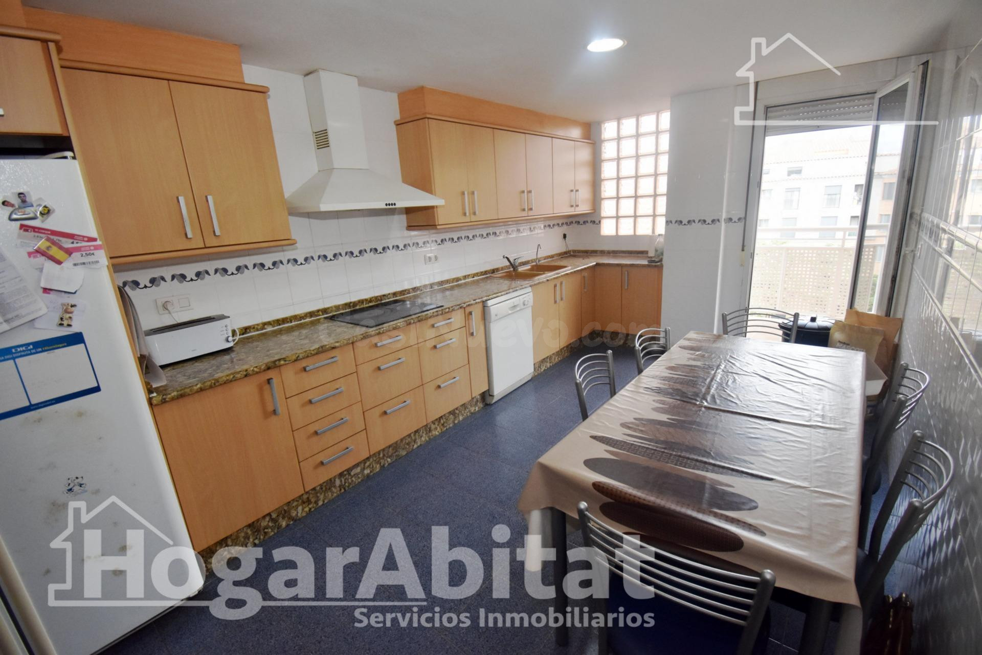 PRECIOSO ÁTICO DUPLEX CON GARAJE, TRASTERO Y 4 TERRAZAS EN E - foto 5