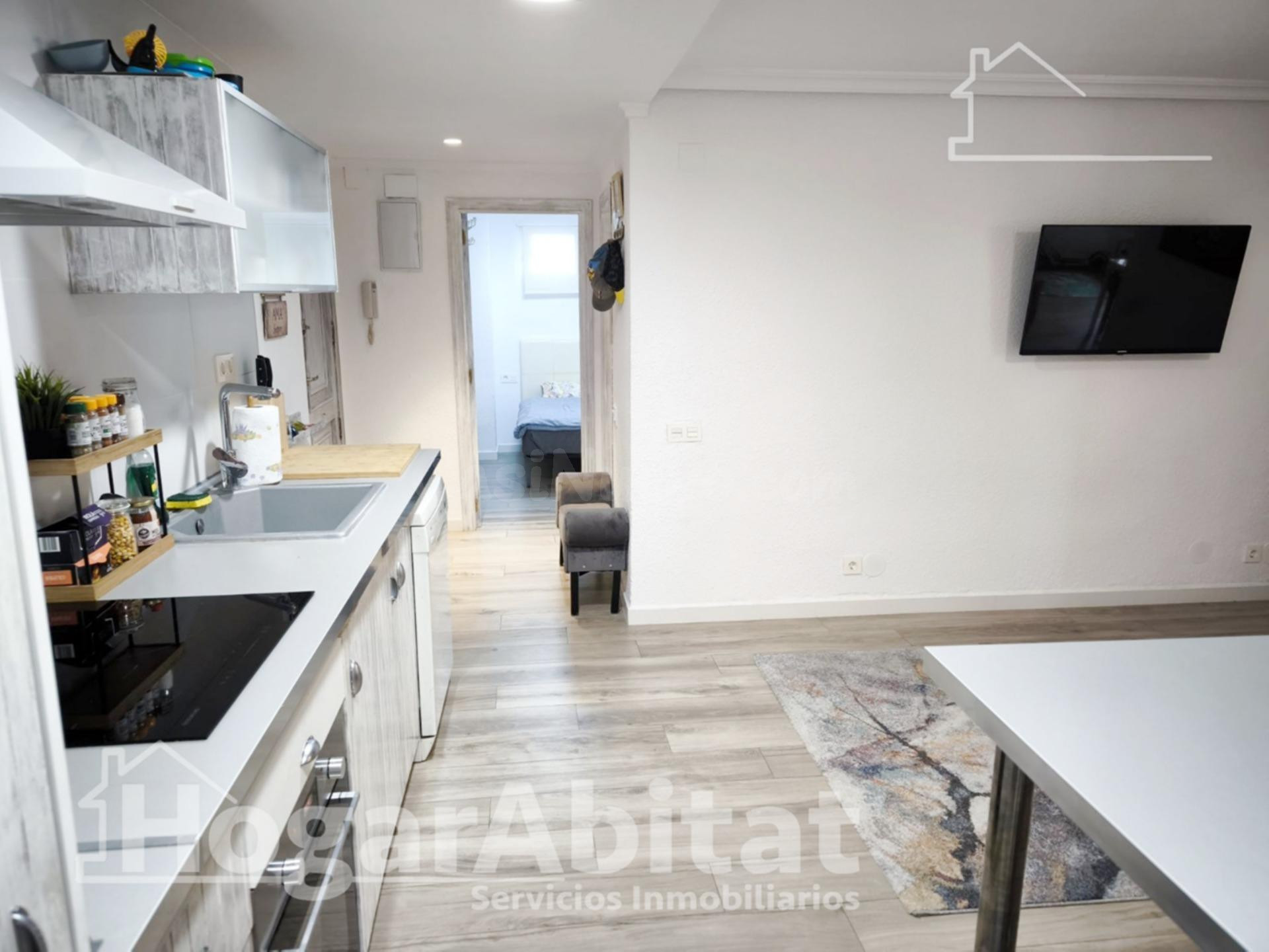 REFORMADO Y ALTO CON PISCINA JUNTO AL MAR EN CULLERA - foto 4