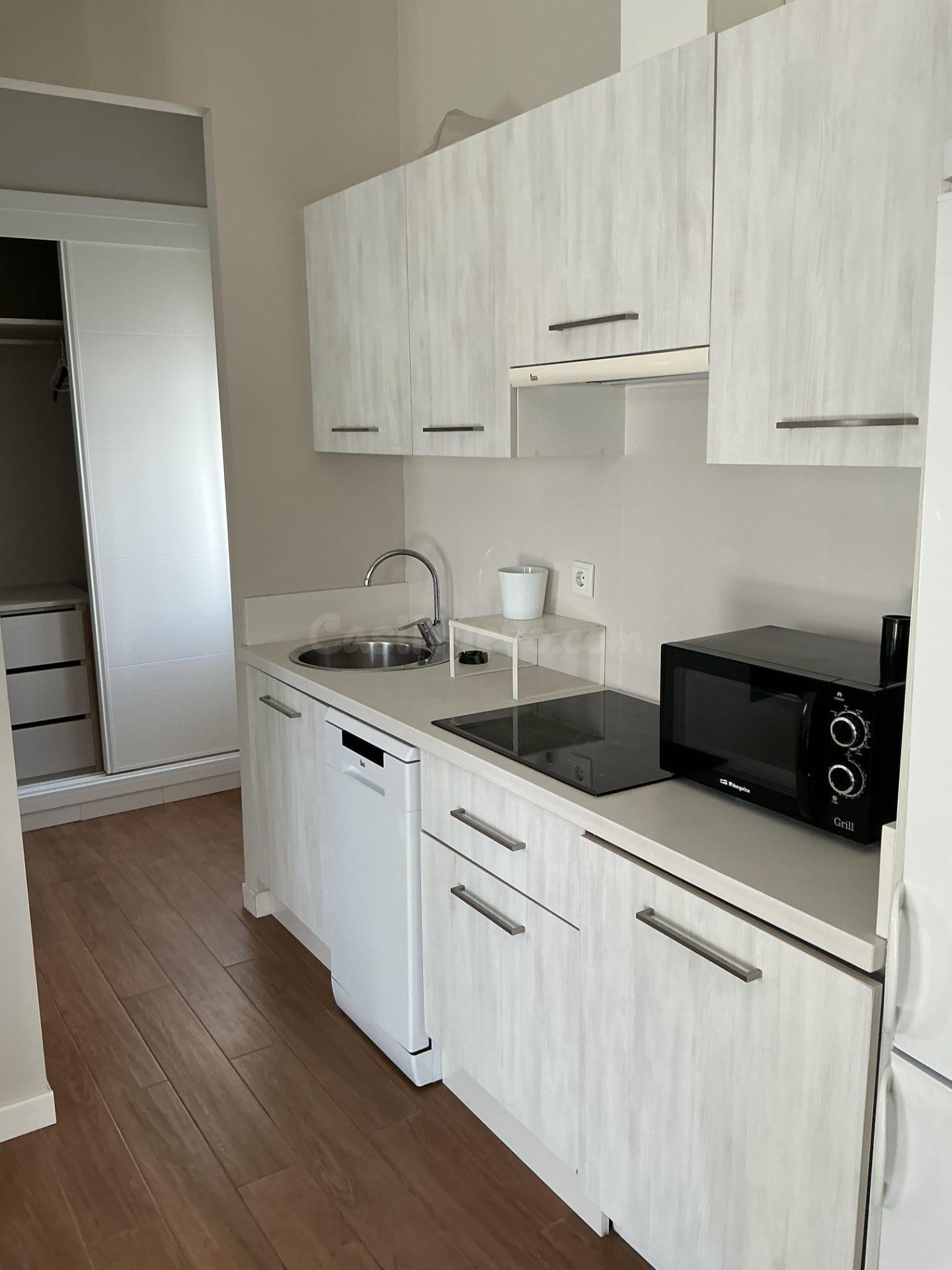 Piso 1 habitación en alquiler - Centro - foto 2