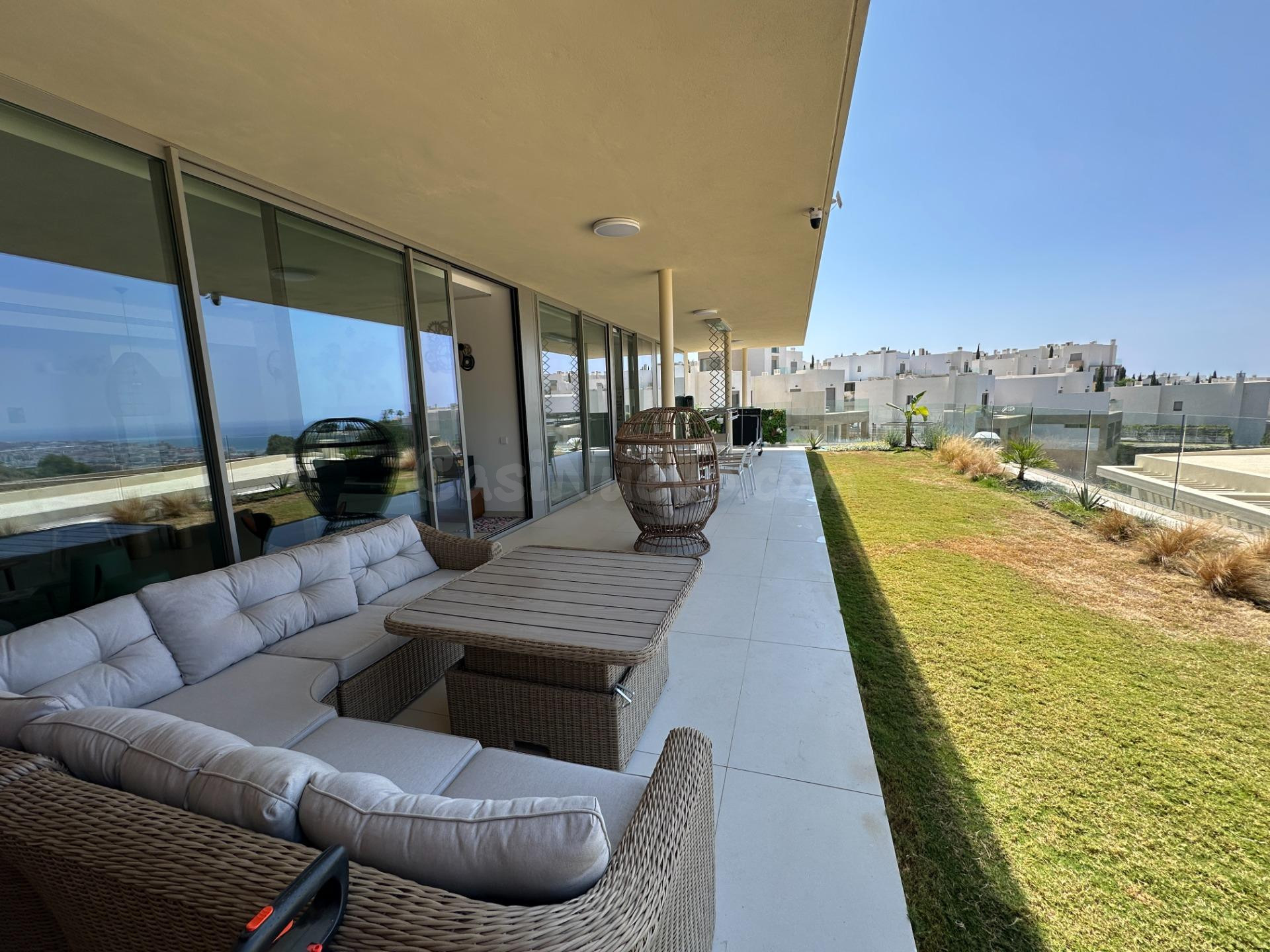 Benalmádena  - Garden Villa de Lujo, 3 Dormitorios, Terraza, - foto 5