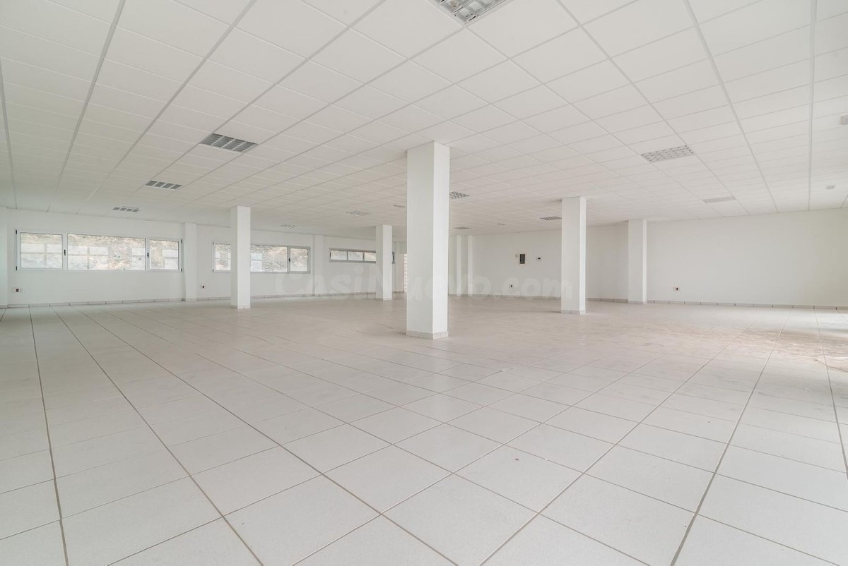 Oficina 270m² en venta - La Isleta - foto 4
