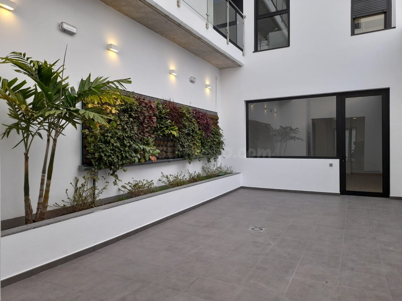 Trastero 2m² en alquiler - Arenales - foto 3