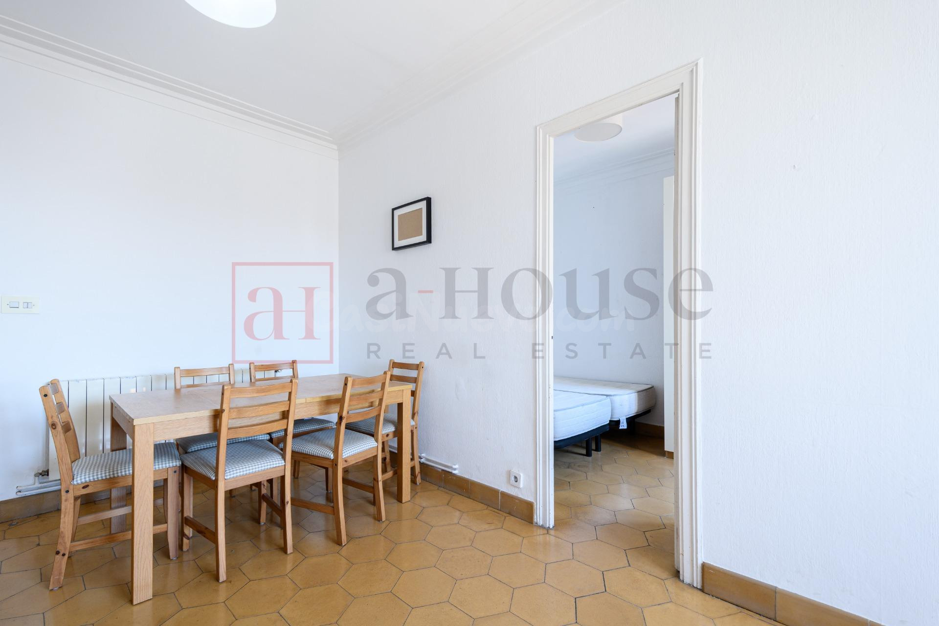 ESPECTACULAR PISO PARA ENTRAR A VIVIR EN VILA DE GRACIA - foto 3