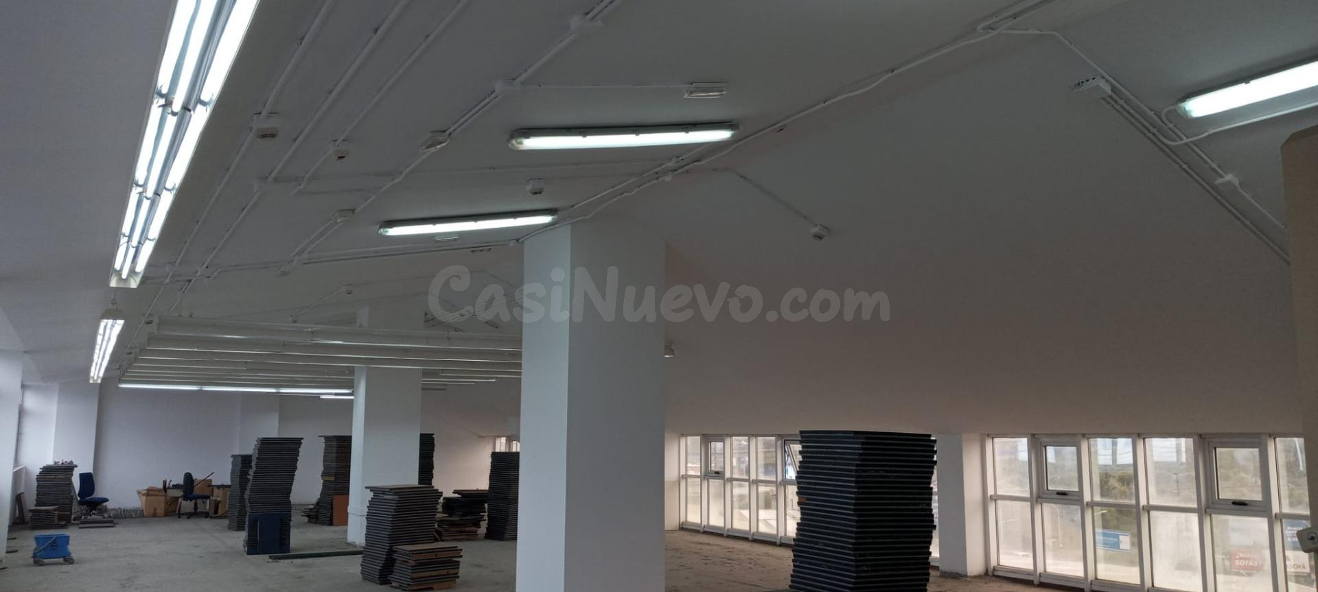 Local comercial 300m² en alquiler - La Grela-Bens-Meicende - foto 4