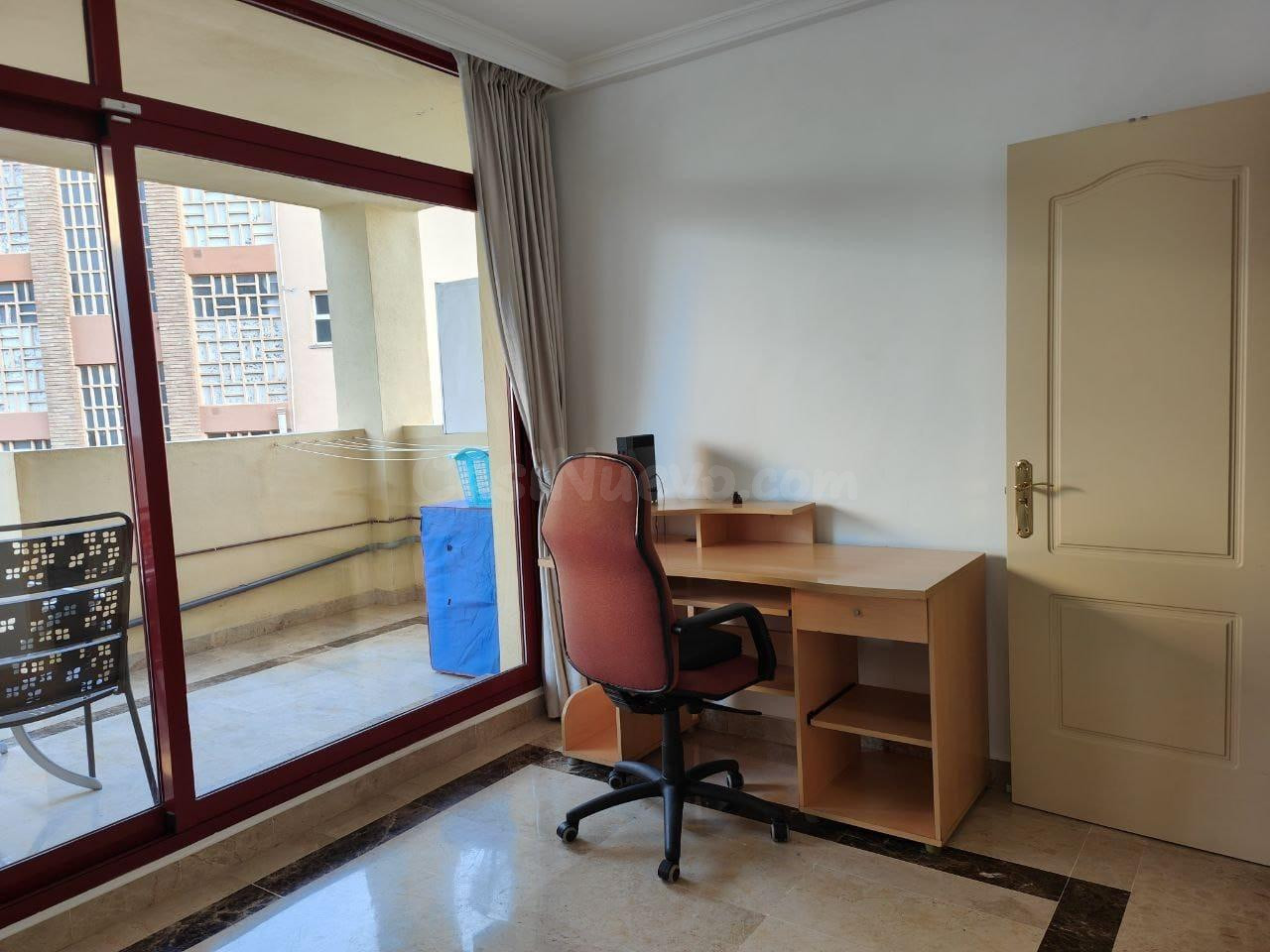 ¡Descubre tu futuro hogar en Benalmádena, a solo 200 metros  - foto 2
