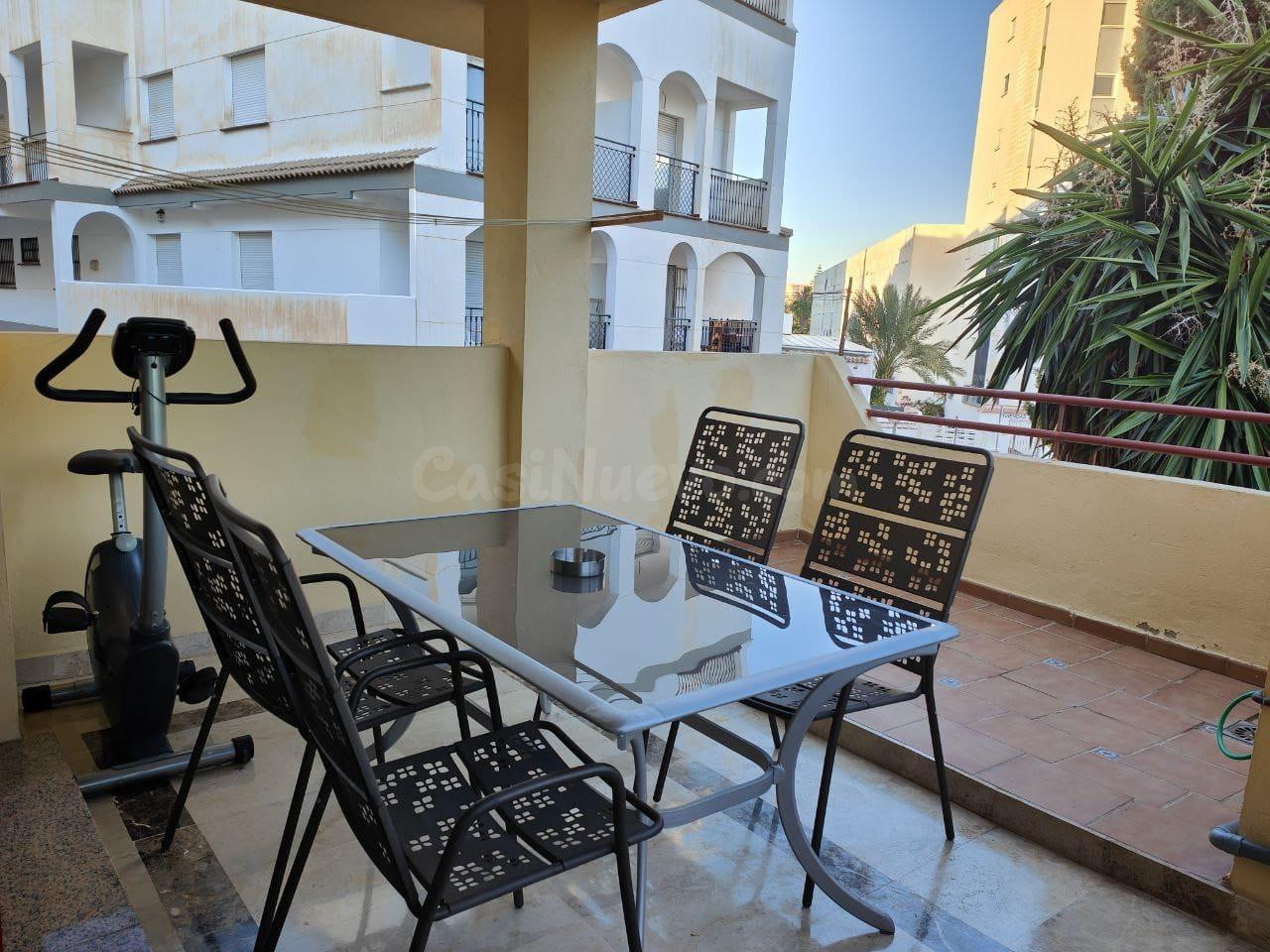 ¡Descubre tu futuro hogar en Benalmádena, a solo 200 metros  - foto 3