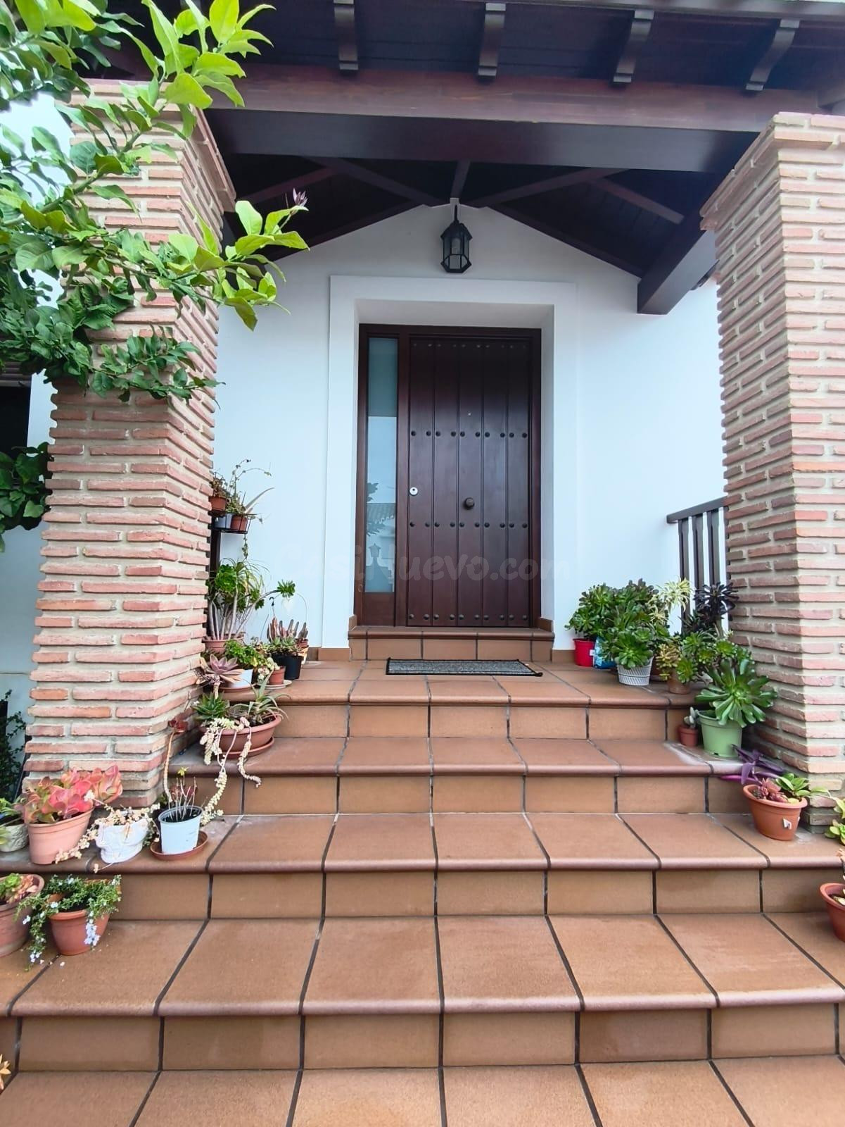 Los Pacos - Chalet, 4 Dormitorios, Garaje, Terraza y Jardín 