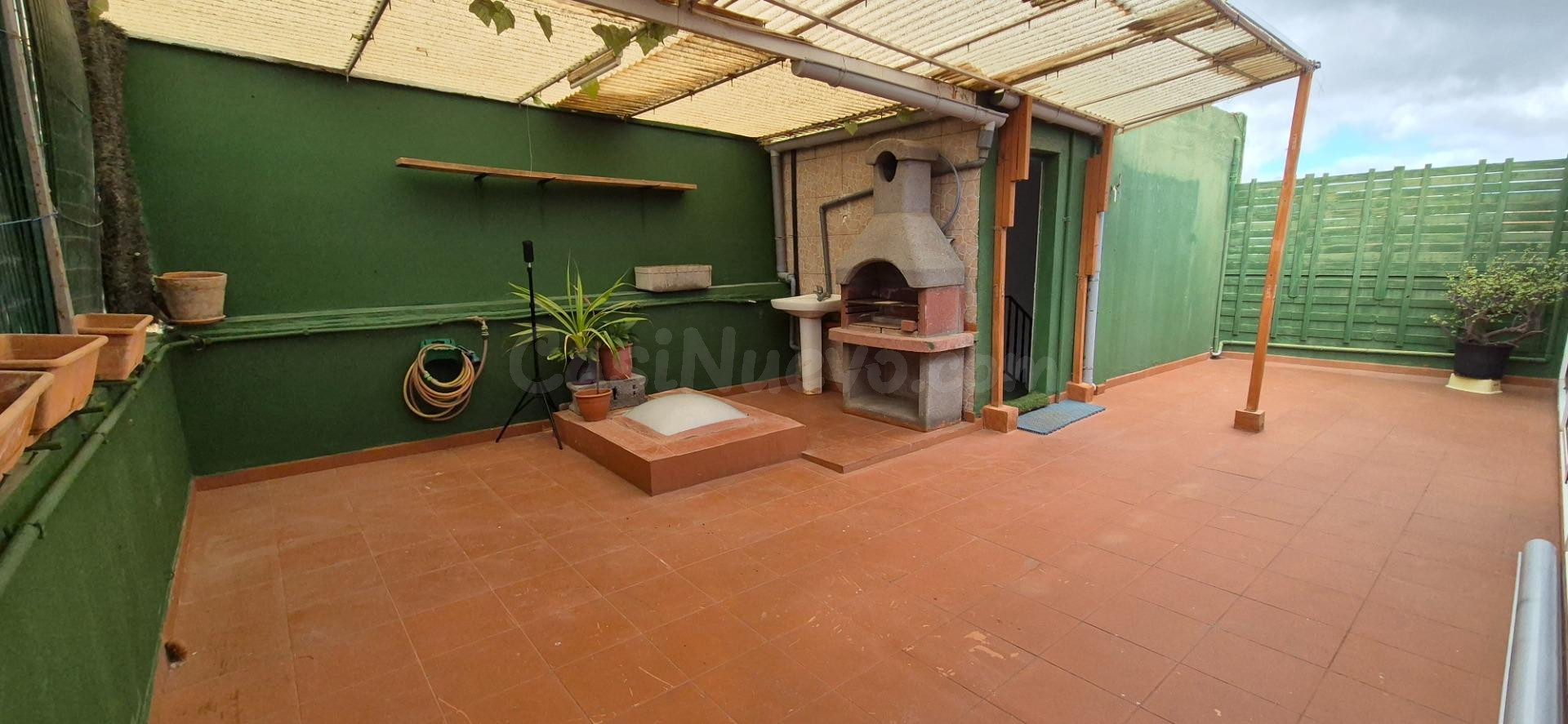 CASA UNIFAMILIAR EN VENTA DE 301 m2 EN TAFIRA BAJA, EL FONDI