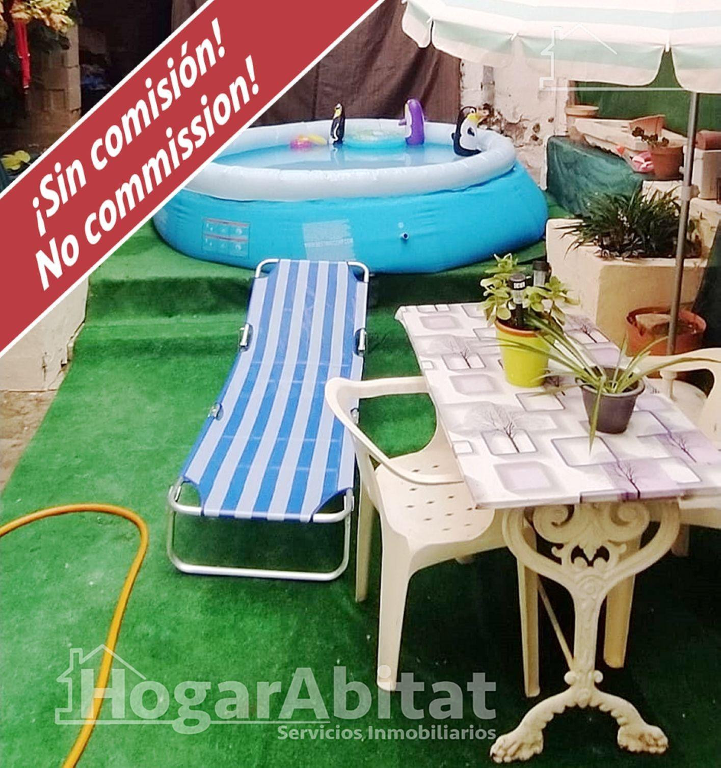 AMPLIA CASA CON MUCHA POSIBILIDAD Y TERRAZA