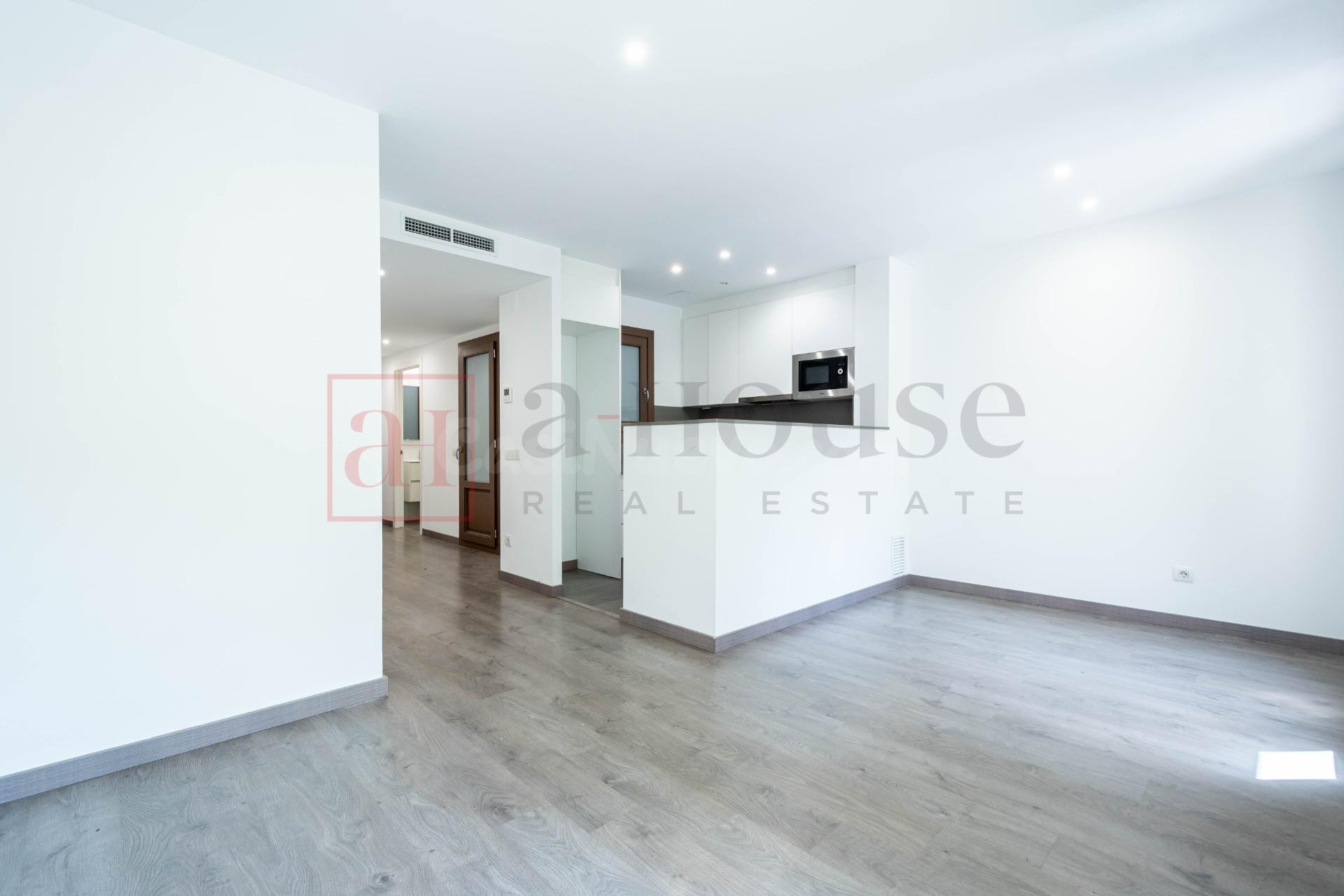 PISO REFORMADO CON BALCÓN EN EL BARRIO DE SANT ANTONI - foto 5