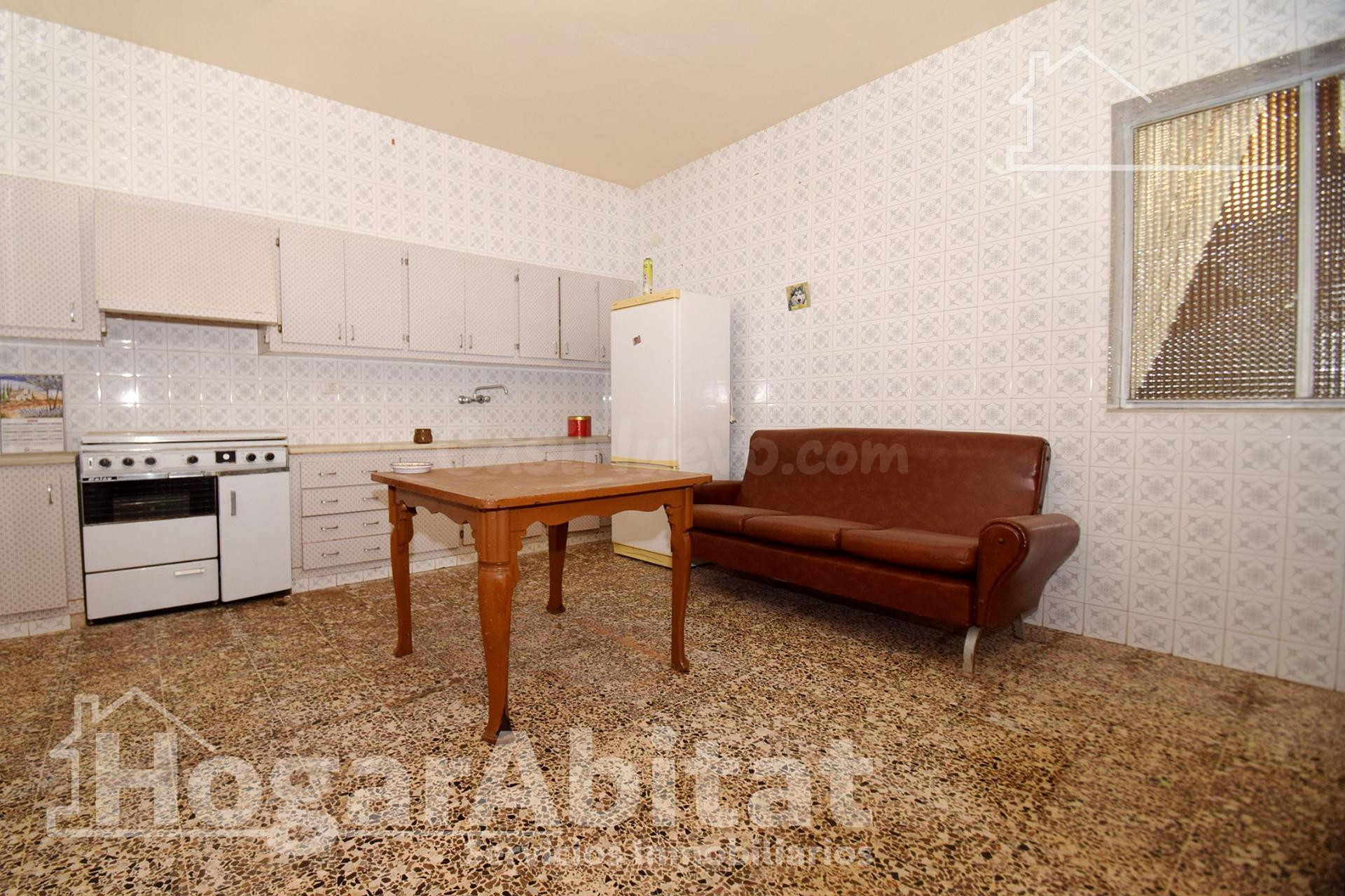 GRAN CASA CON TERRAZA Y TRASTERO - foto 3