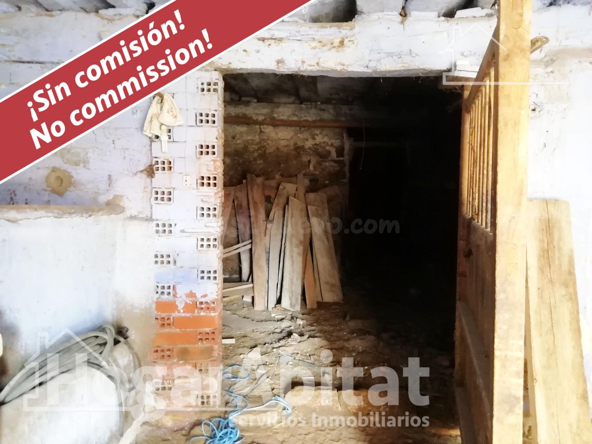 AMPLIA CASA DE PUEBLO PARA REFORMAR CON SOLAR - foto 5