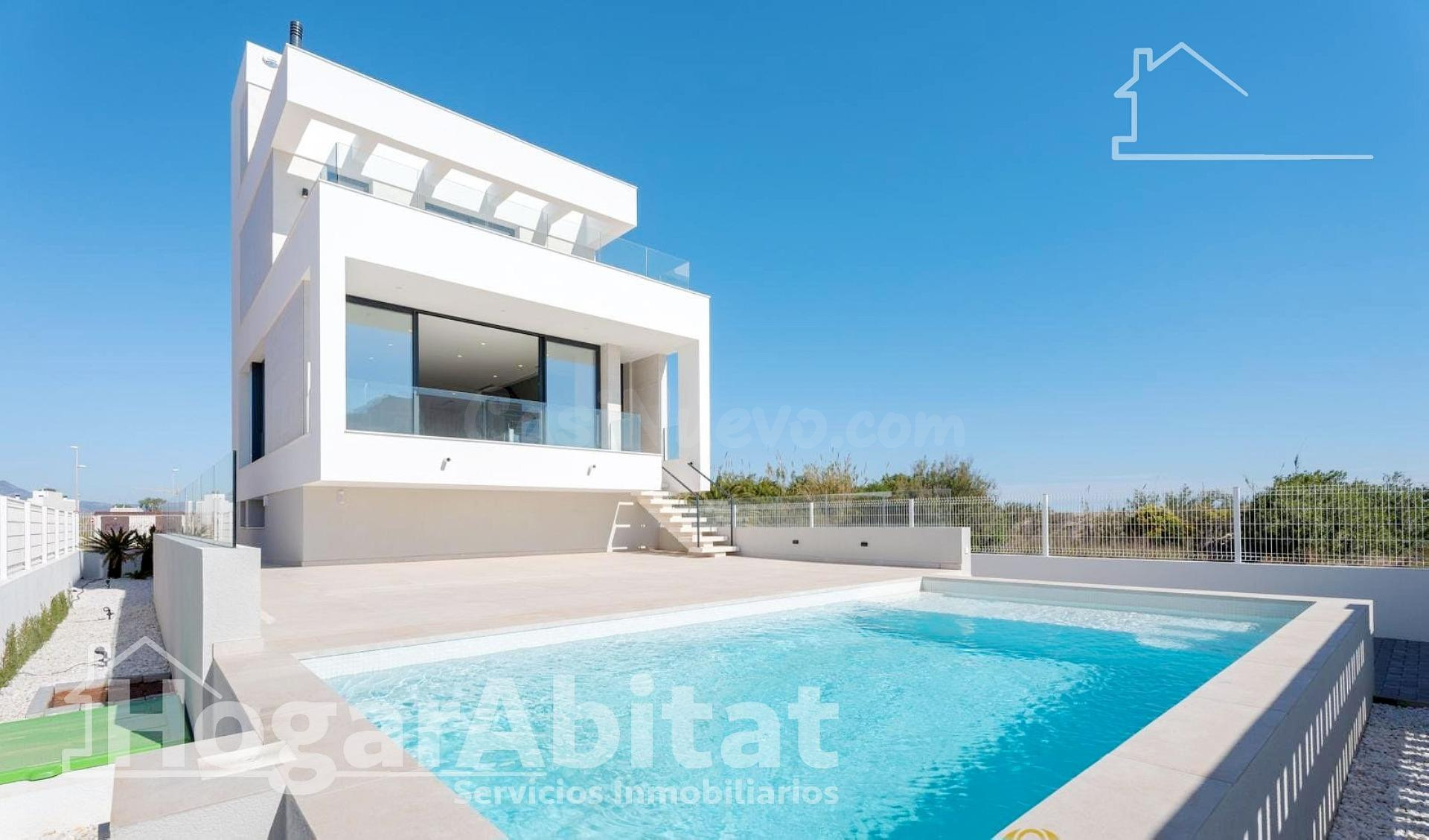 CHALET DE LUJO TOTALMENTE A ESTRENAR CON PISCINA, GARAJE Y V