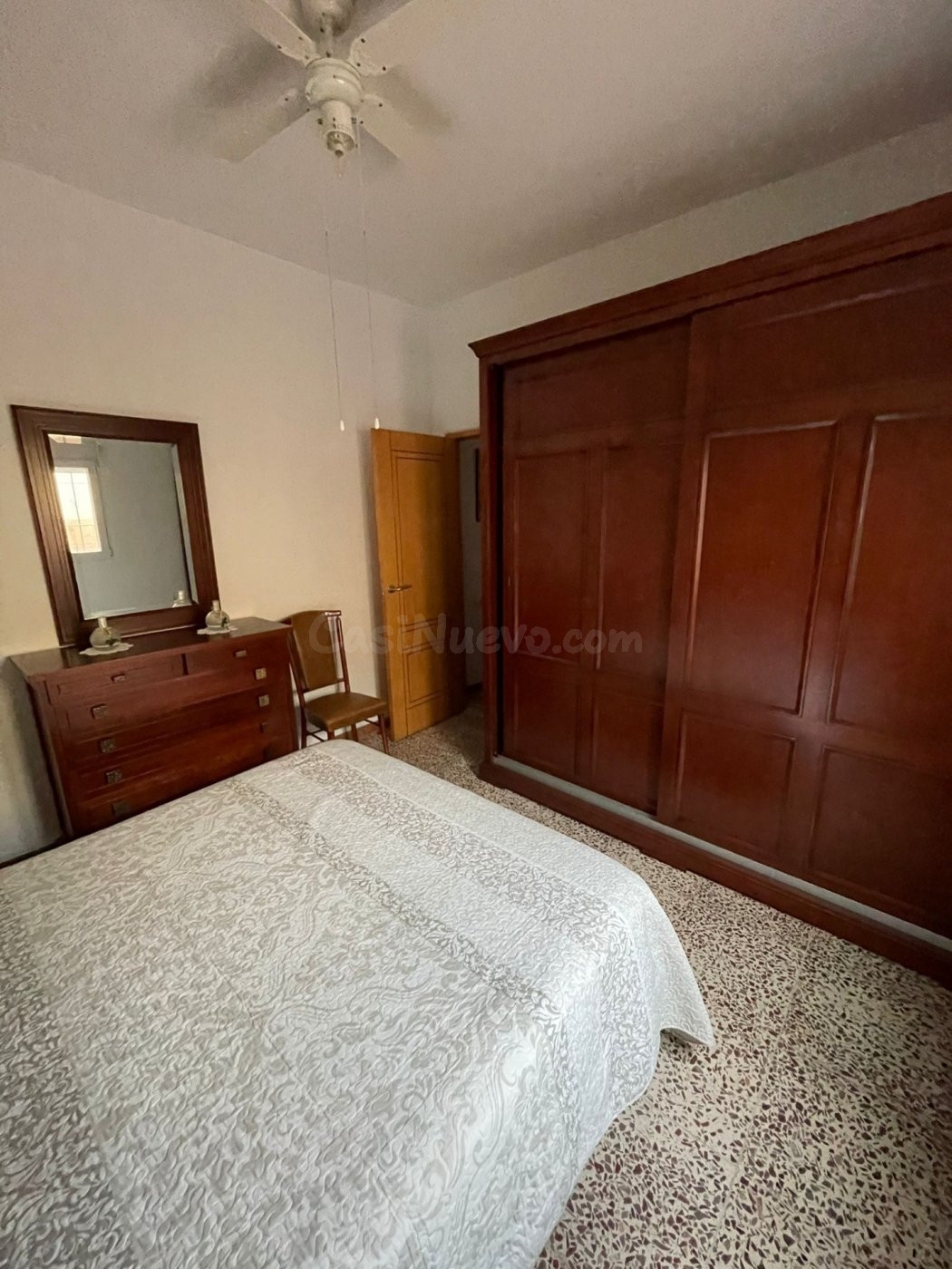 SE VENDE AMPLIA CASA EN CARRETERA DE LA MOJONERA - foto 5