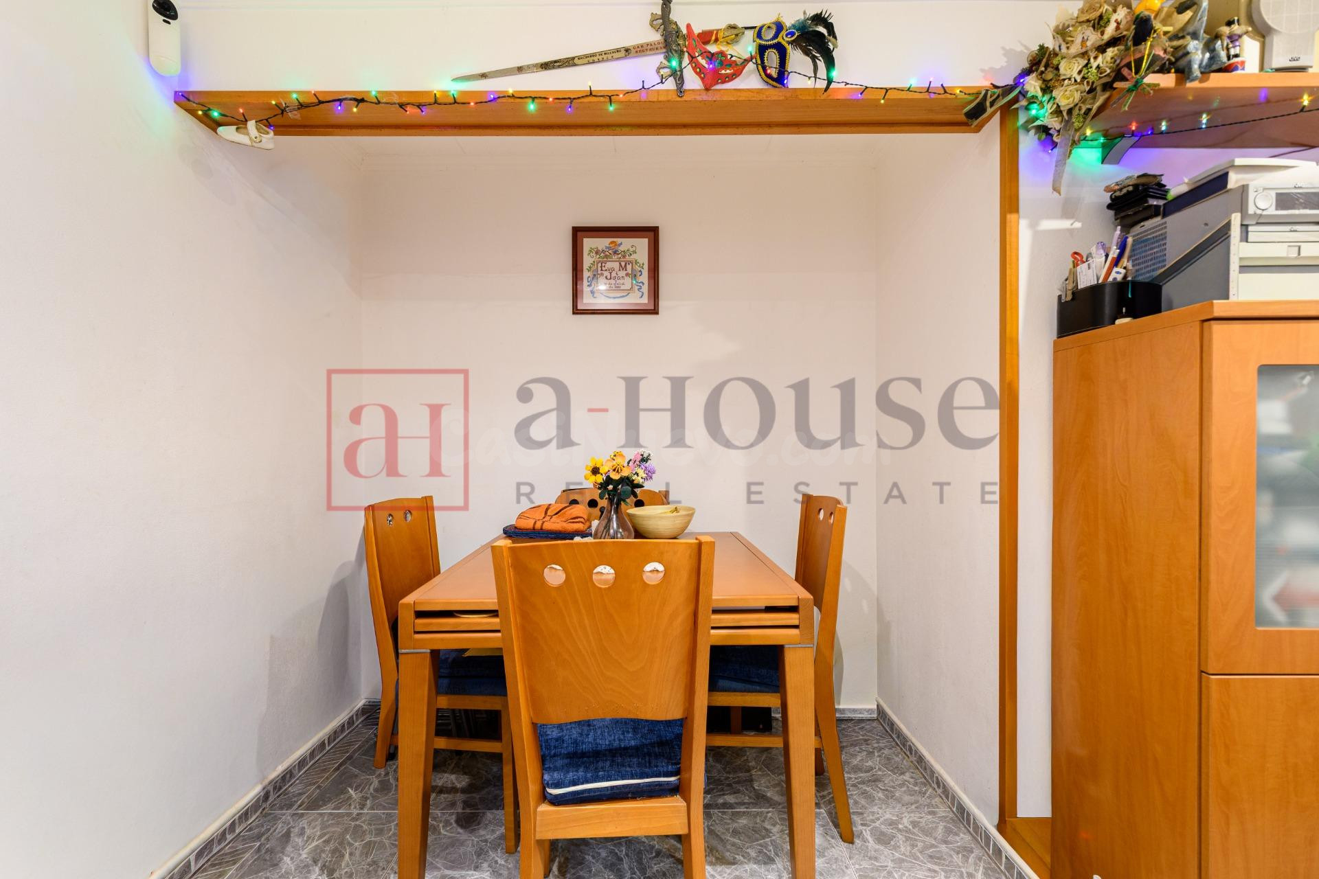 PISO EN TRANQUILO PASAJE, LISTO PARA ENTRAR A VIVIR EN EL CA - foto 3