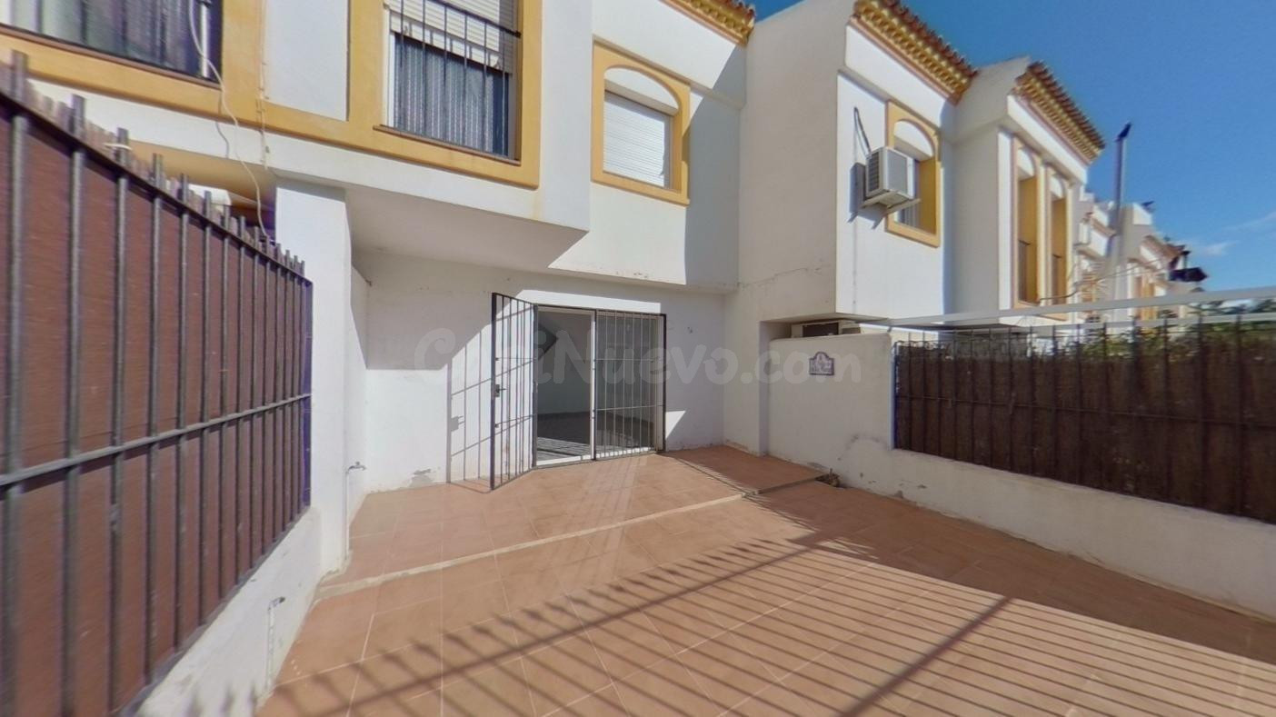 Torremolinos - Casa, 3 Dormitorios, Amplia Terraza
