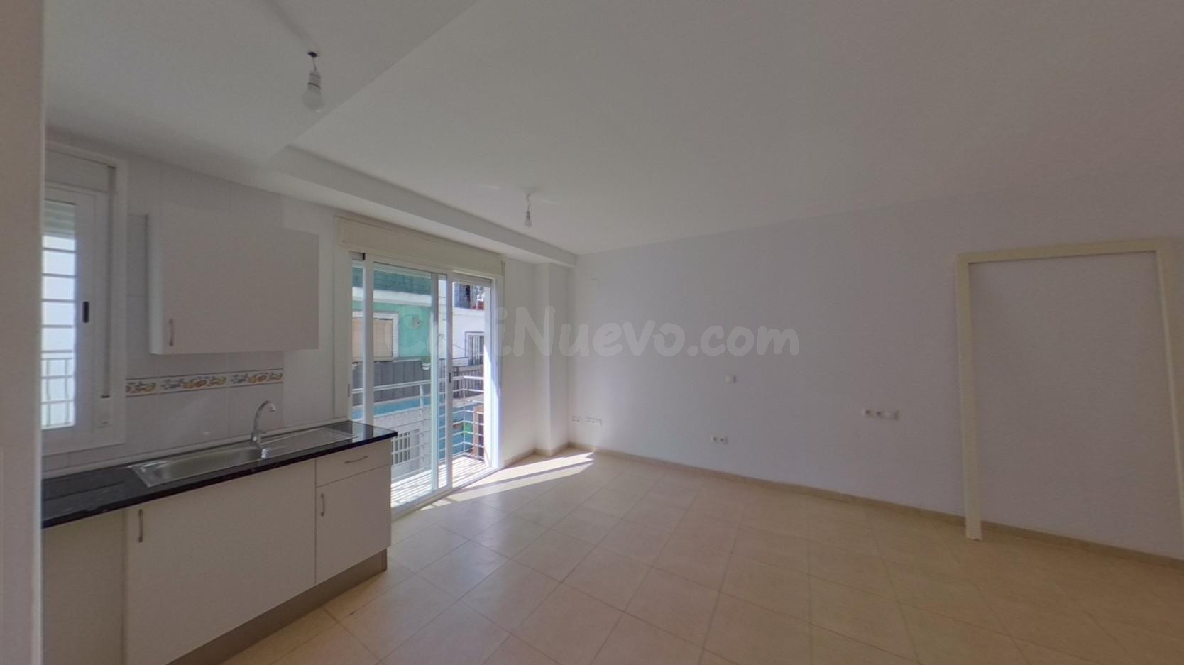Benalmádena - Estudio, Balcón, Céntrico - foto 2