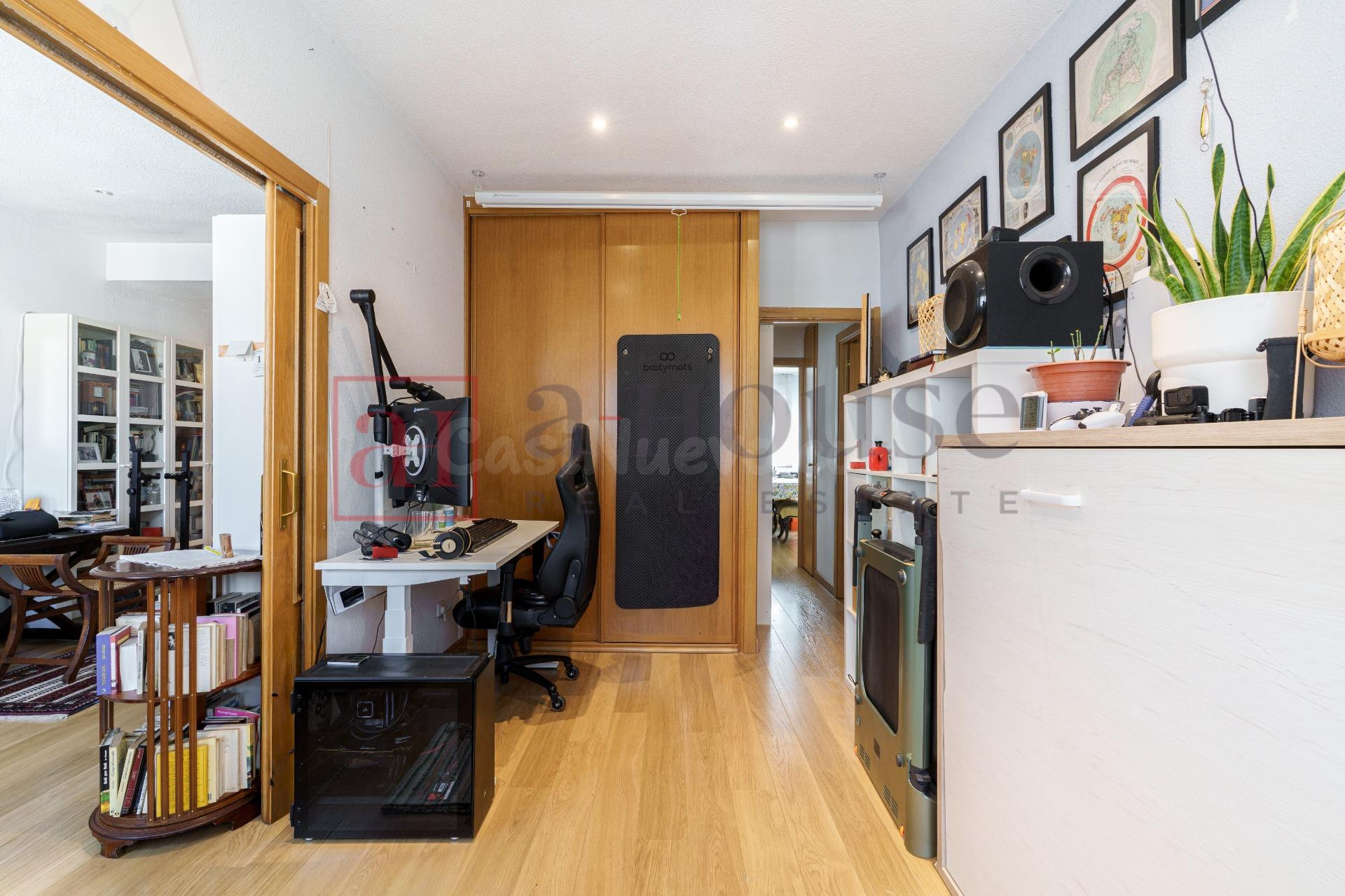 PISO PARA ENTRAR A VIVIR EN LA ZONA DE ADELFAS - foto 5