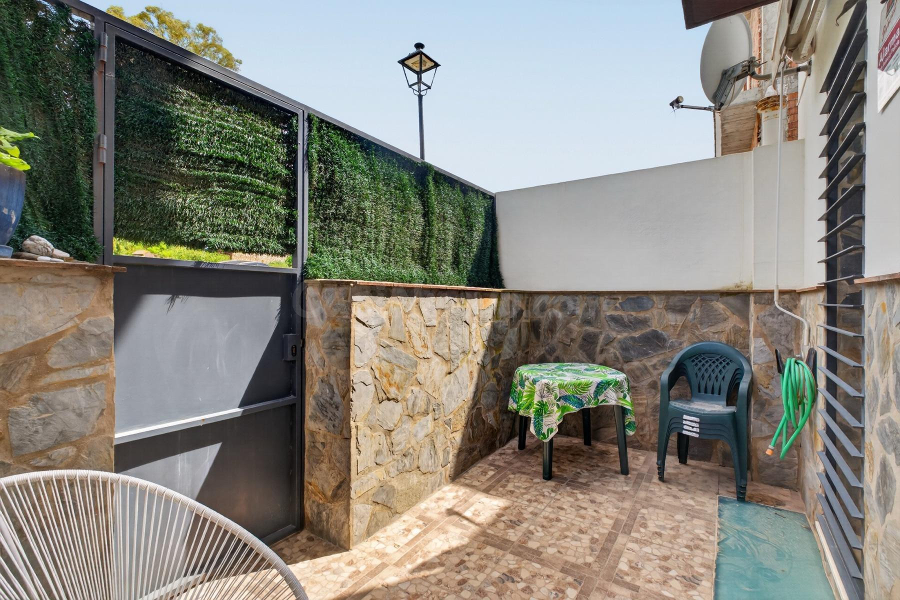✨ EXCLUSIVO TRÍPLEX EN EL CENTRO DE ALHAURÍN DE LA TORRE ✨ - foto 2