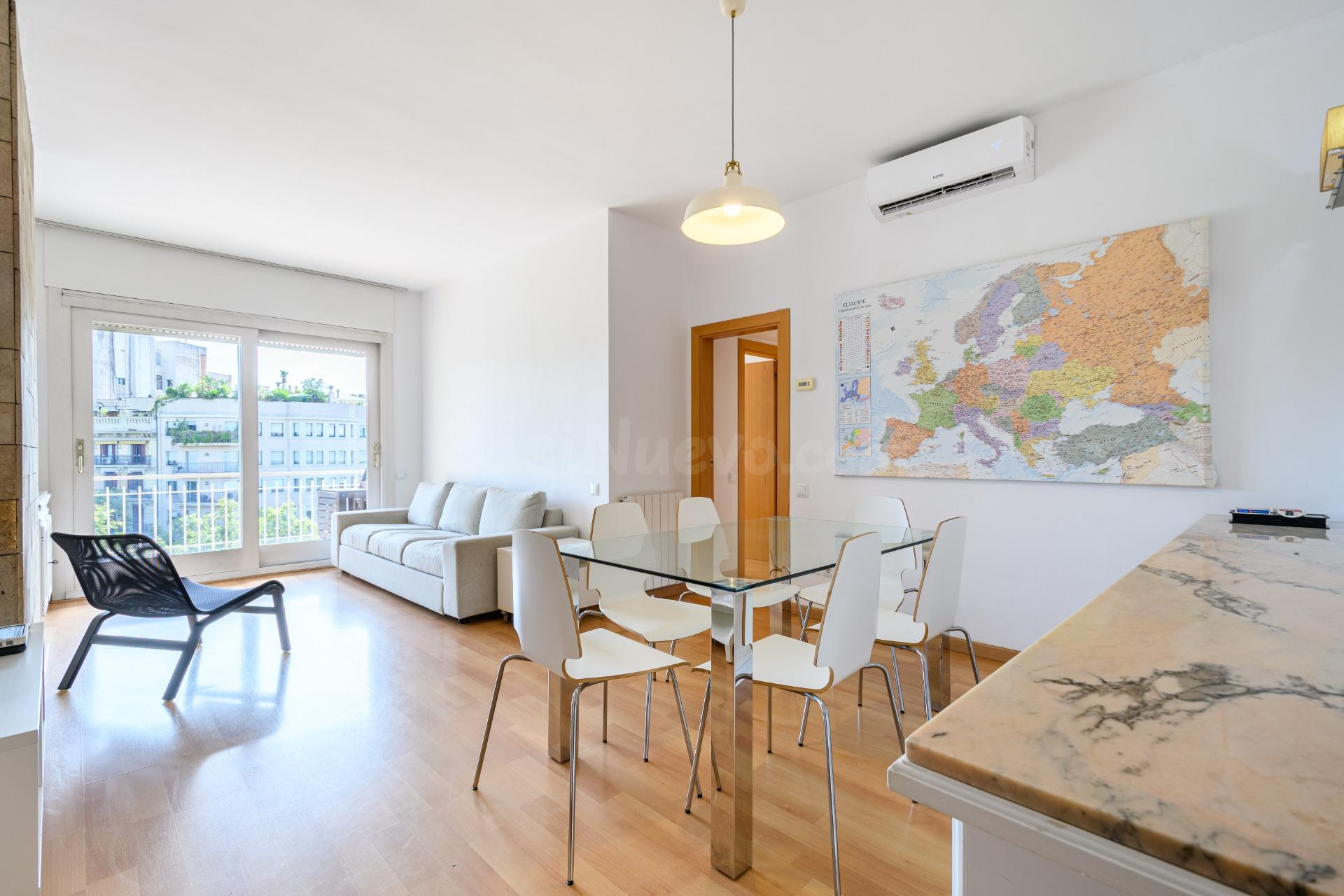 PISO ALTO CON BALCÓN/TERRAZA Y TRES PIEZAS EXTERIORES EN EL  - foto 4