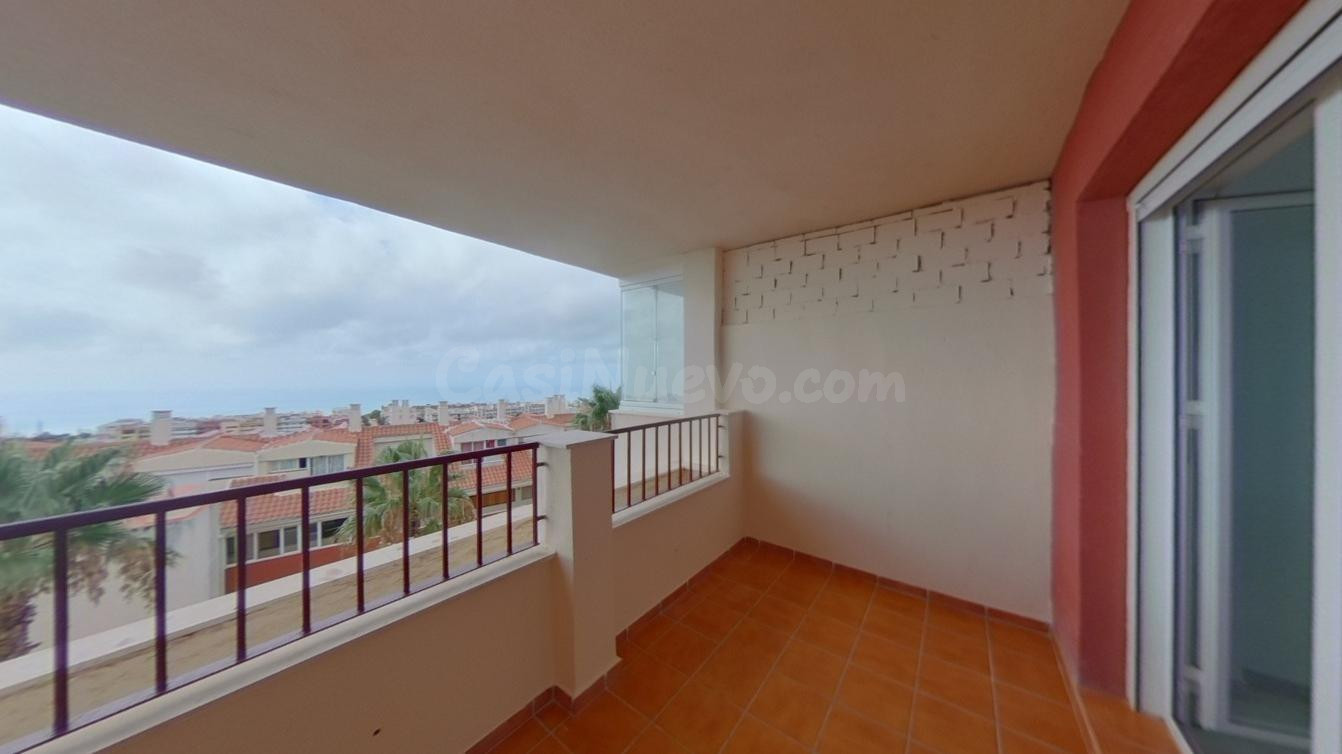 Benalmádena - Piso, 2 Dormitorios, Terraza, Garaje