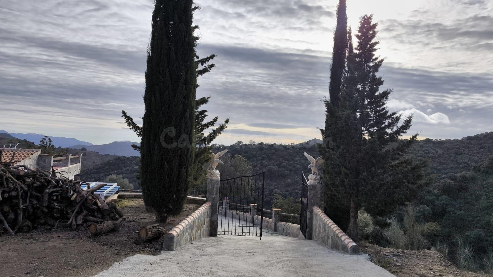 Hermosa casa nueva con vistas increíbles en Parque Natural C - foto 2