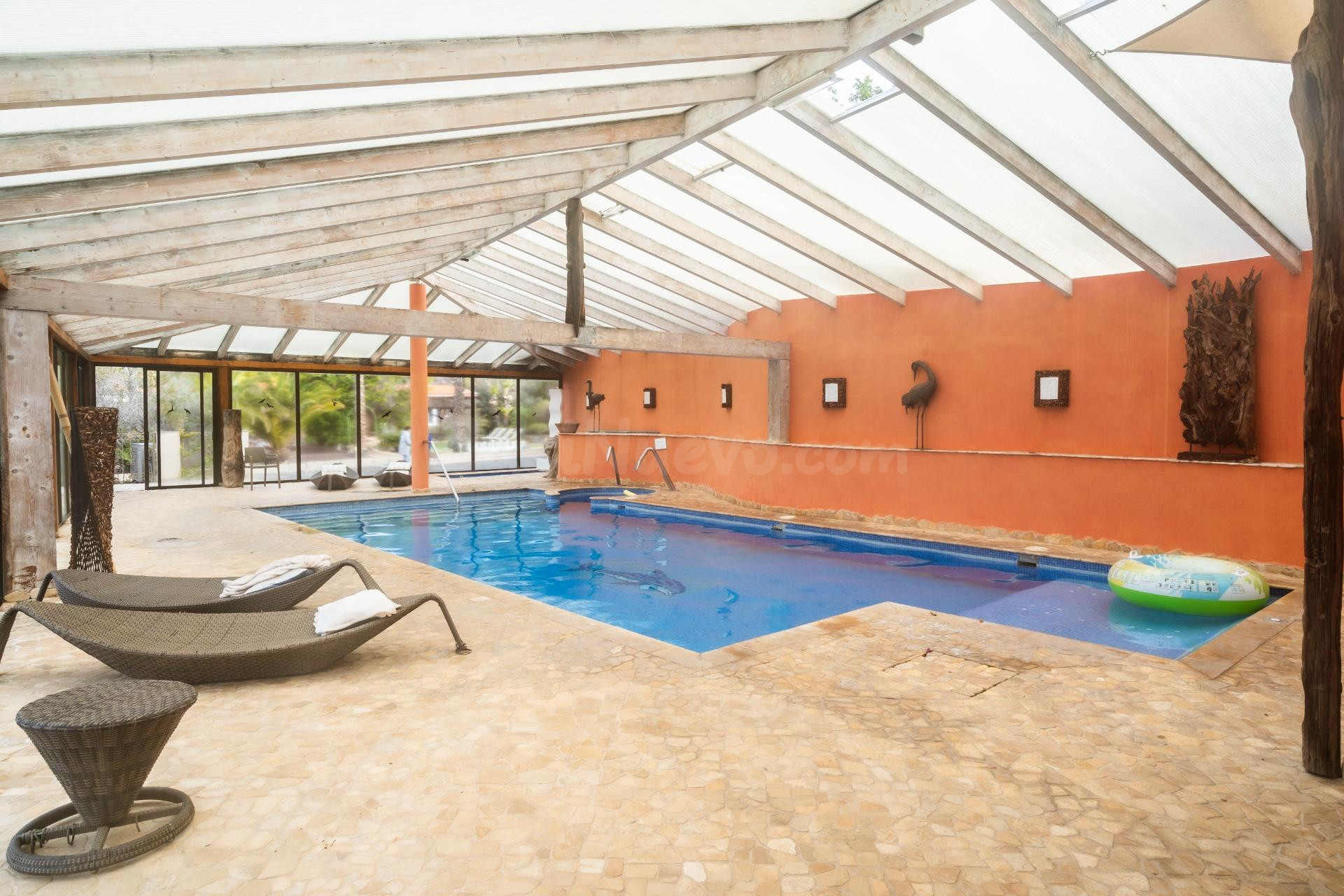 FINCA RESIDENCIAL CON 6 CASAS, 4 APARTAMENTOS, PISCINAS, PIS - foto 3