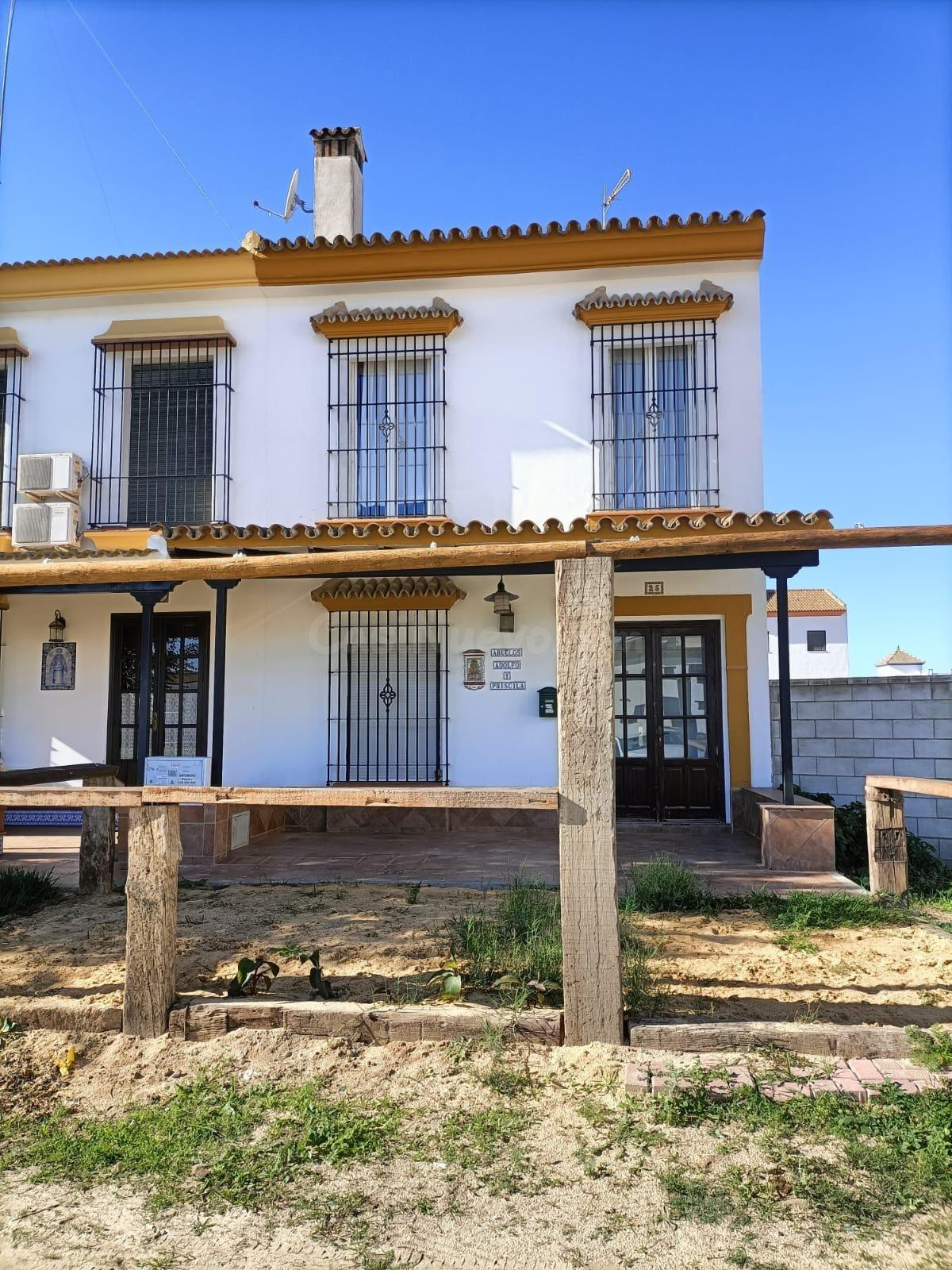 Casa Adosada en calle Varales - La Costa, Huelva