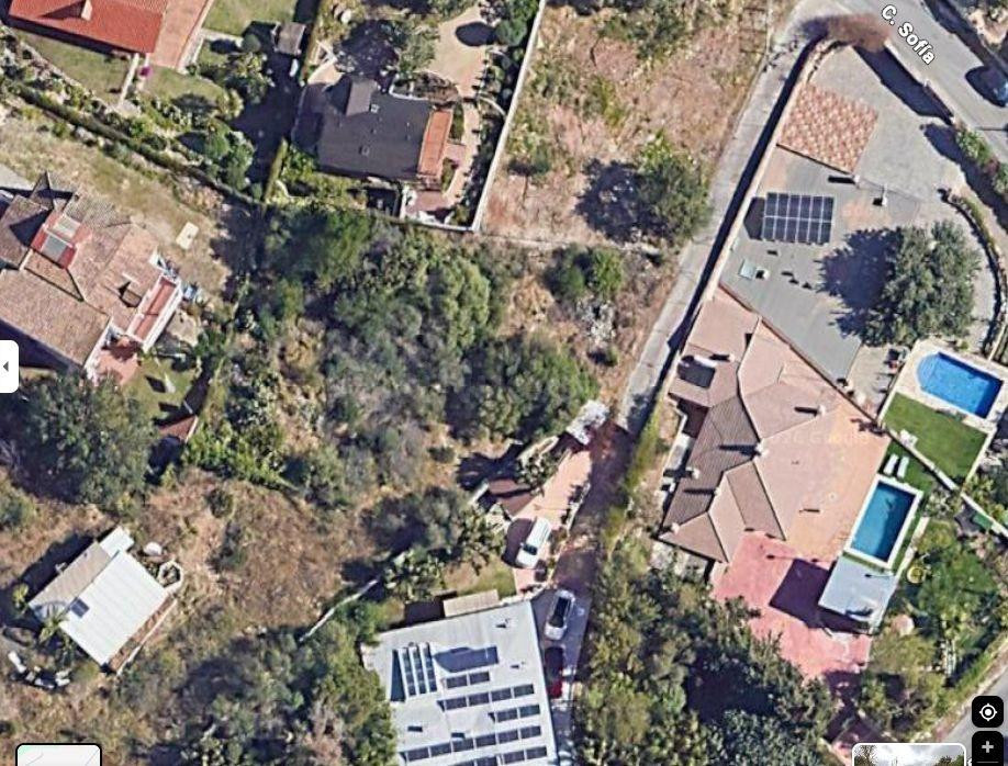 Amplia Parcela en Cortijo de Maza - ¡Tu Oportunidad en Málaga!