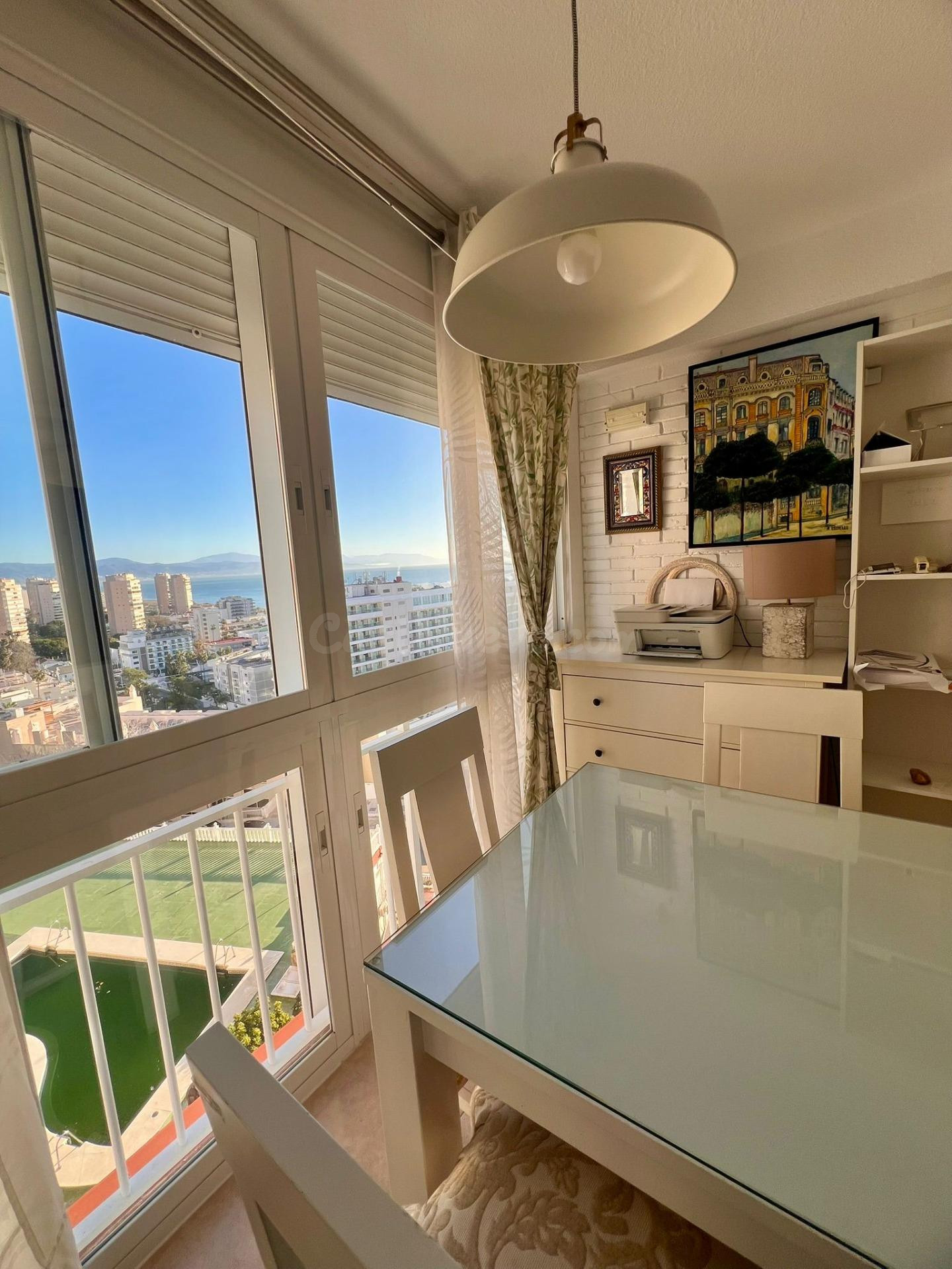 Encantador Piso en El Bajondillo, Torremolinos - ¡Tu Refugio - foto 5