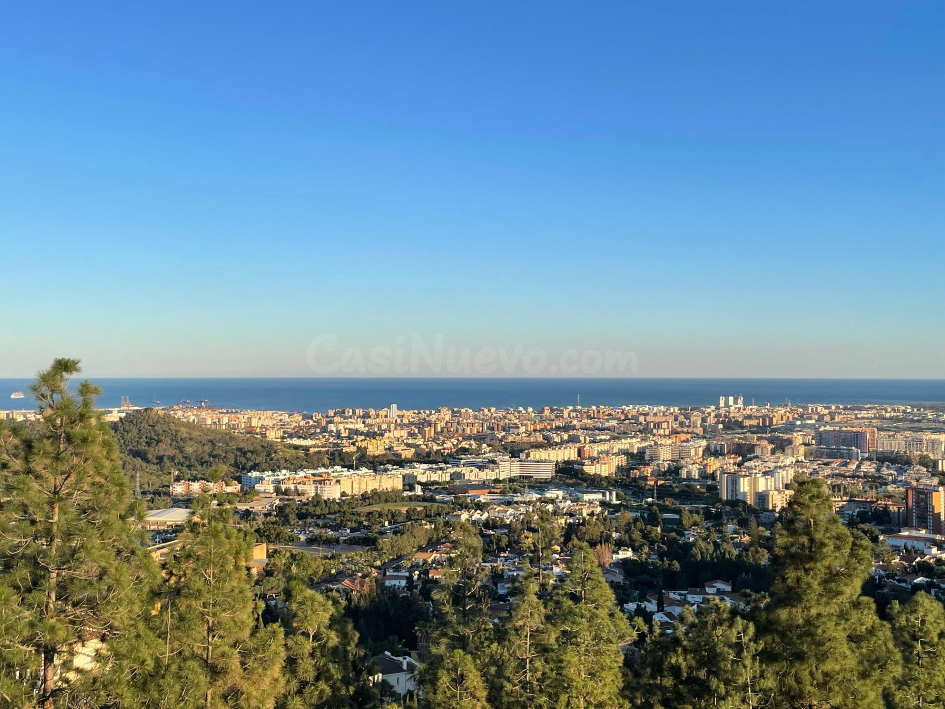 Terreno Urbanizable con Vistas Espectaculares en El Atabal, 