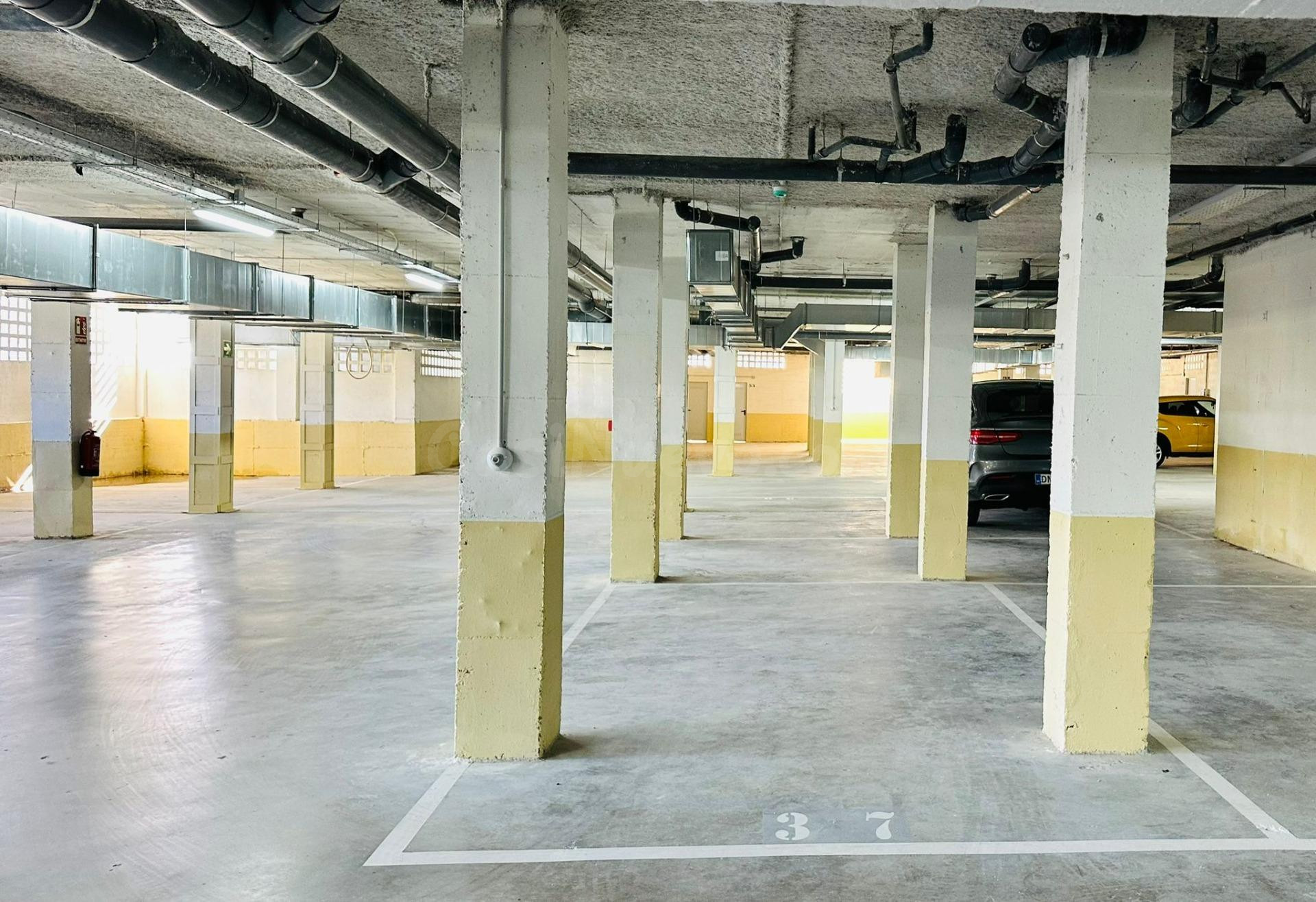¡Tu plaza de aparcamiento ideal en Fuengirola!