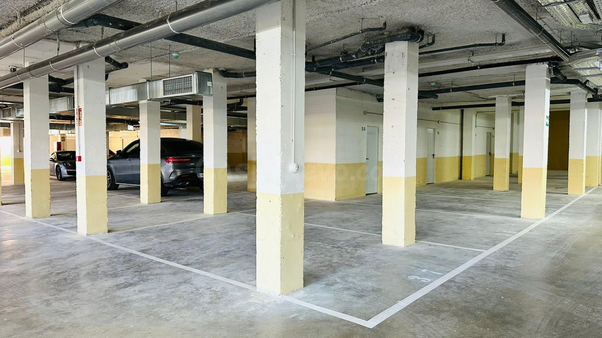¡Tu plaza de aparcamiento ideal en Fuengirola! - foto 2