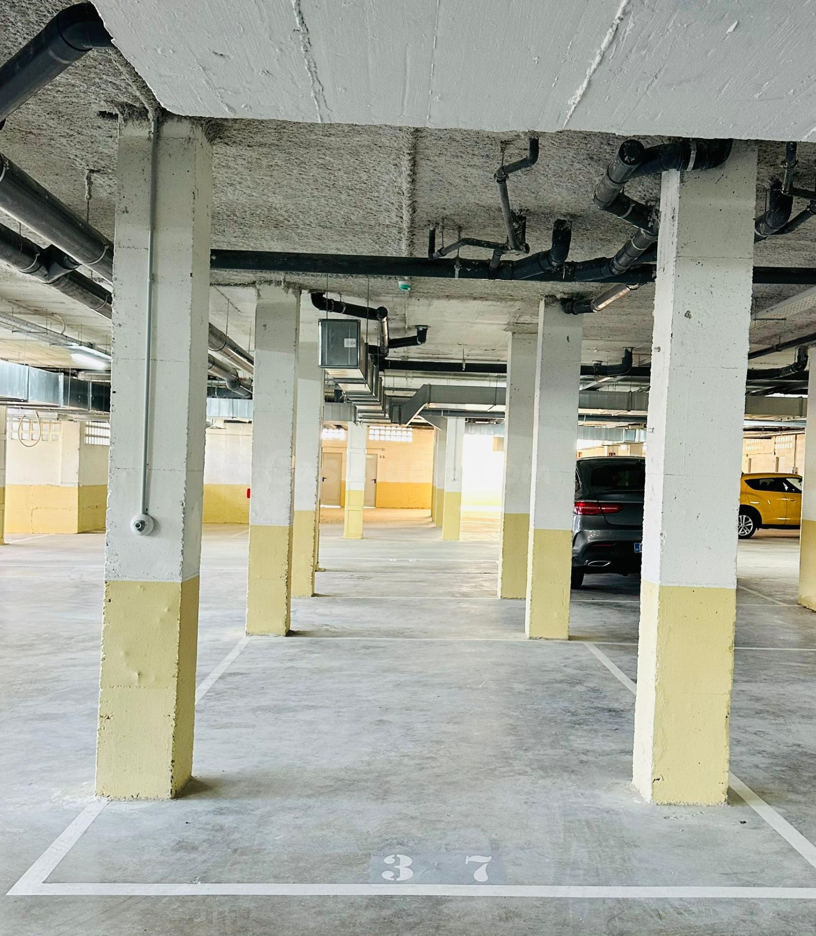 ¡Tu plaza de aparcamiento ideal en Fuengirola! - foto 3