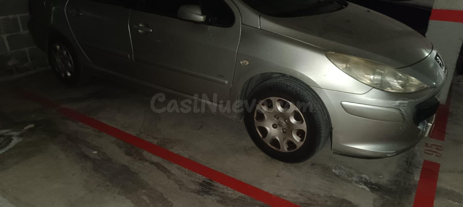 Se vende amplia Plaza de Aparcamiento, ¡CERCA DE HOSPITAL CL - foto 2
