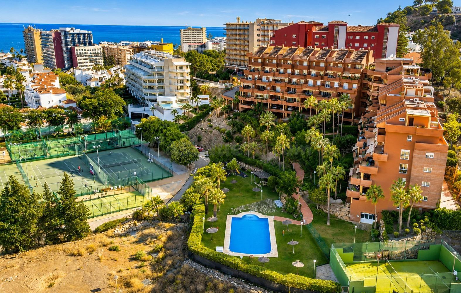 Benalmádena - Vistas al Mar, Orientación Sur y Terraza ☀️
