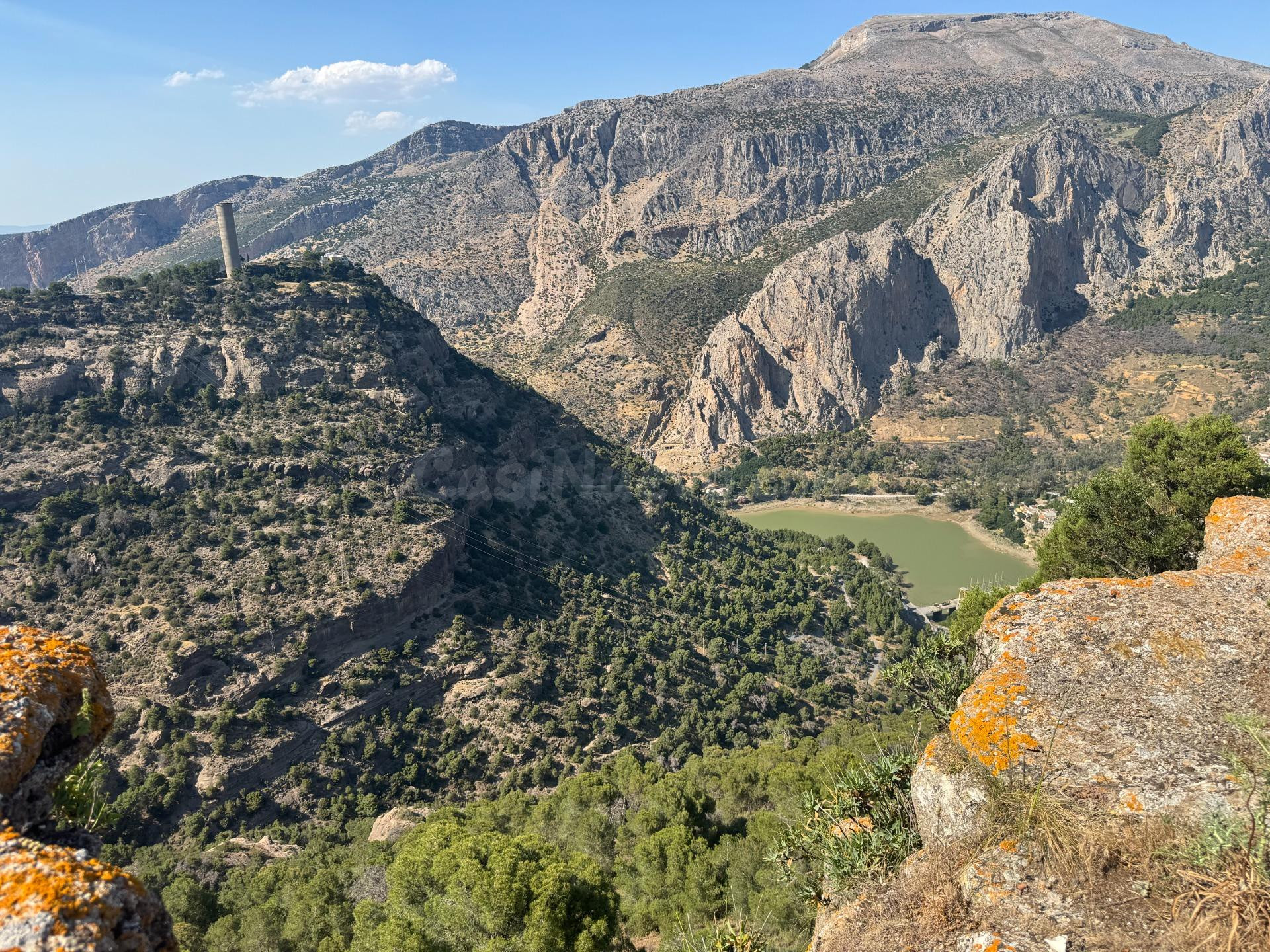Finca con vistas espectaculares al Chorro, uso comercial y d - foto 3
