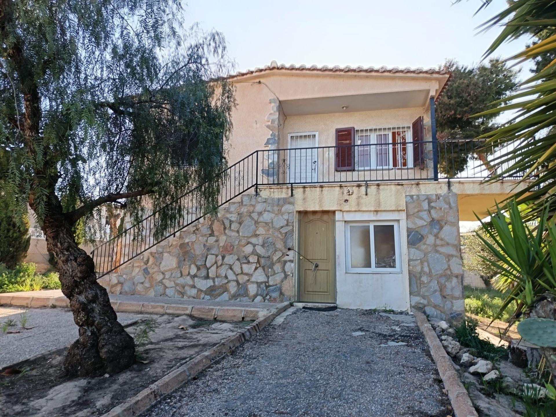 Chalet independiente en parcela de 831 m2 con infinitas posi