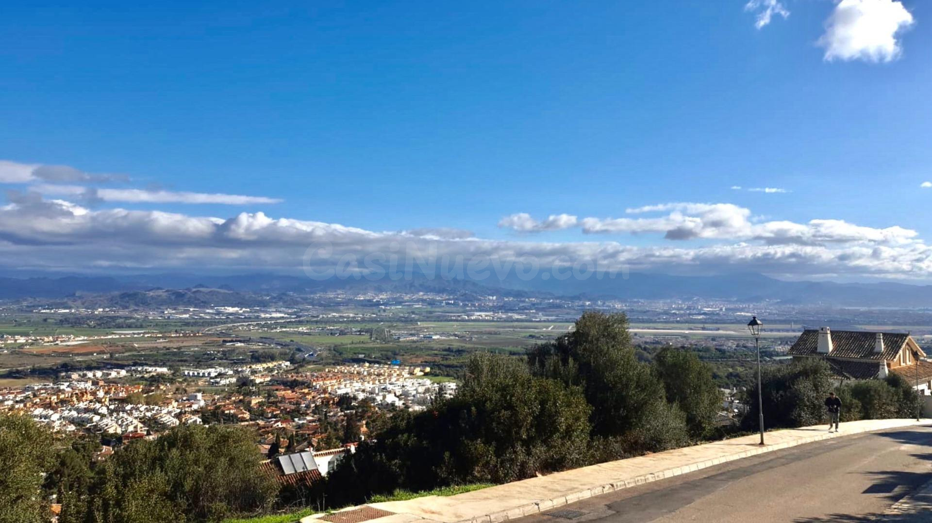 Parcela urbana con impresionantes vistas !! - foto 2