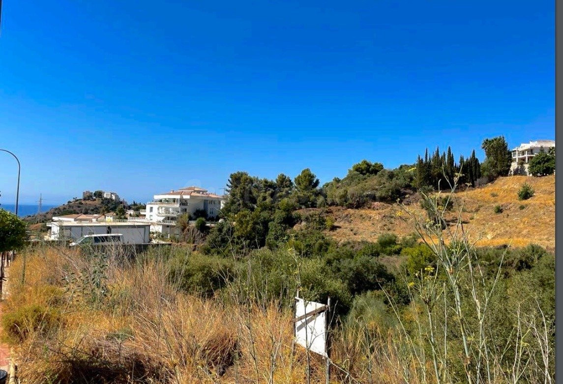 Parcela en Benalmadena, zona Xanit - foto 2